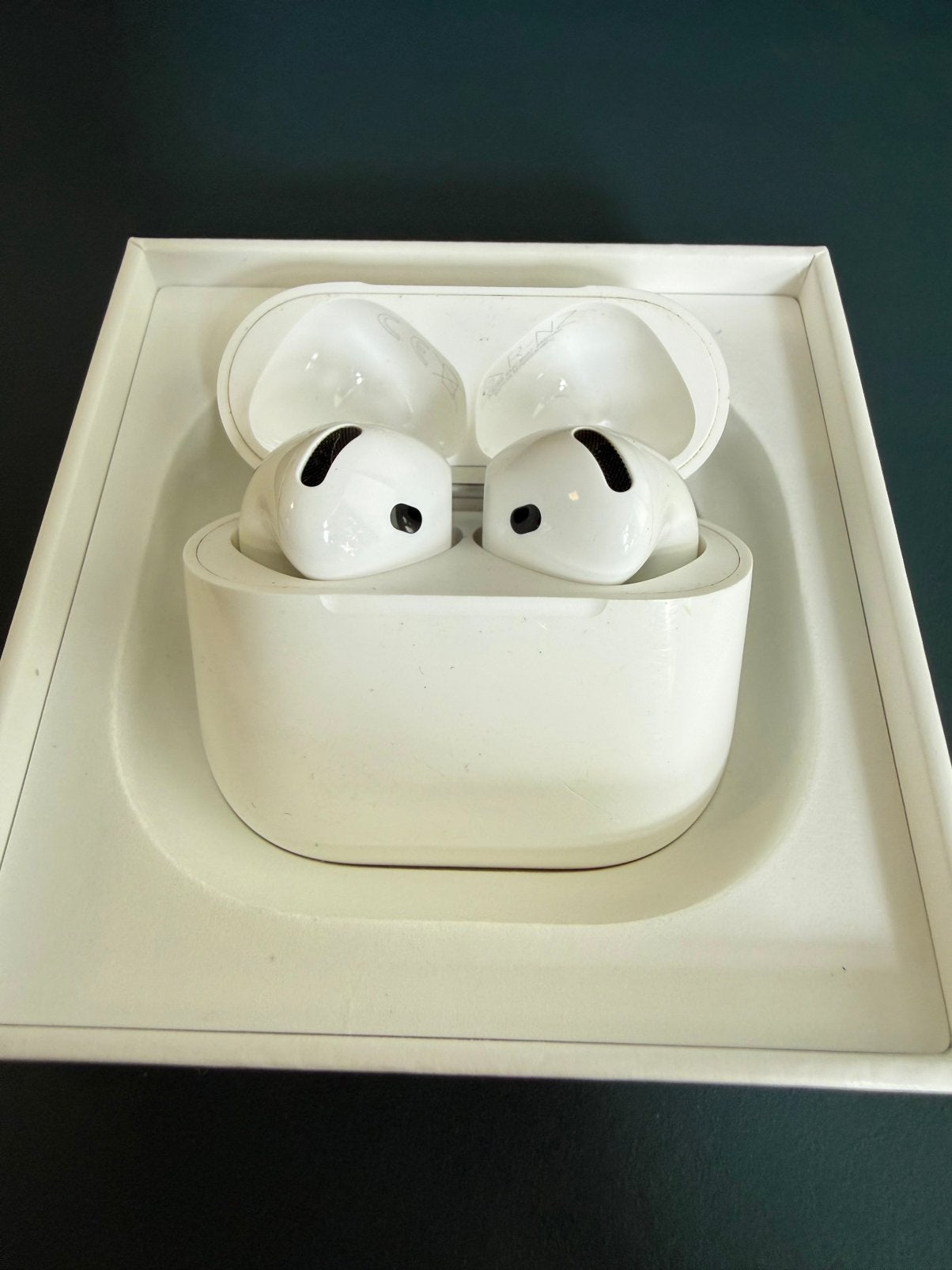 Apple AirPods 4 met actieve ruisonderdrukking (ANC)., Gebruikt, Actieve ruisonderdrukking, Ophalen of Verzenden, Apple