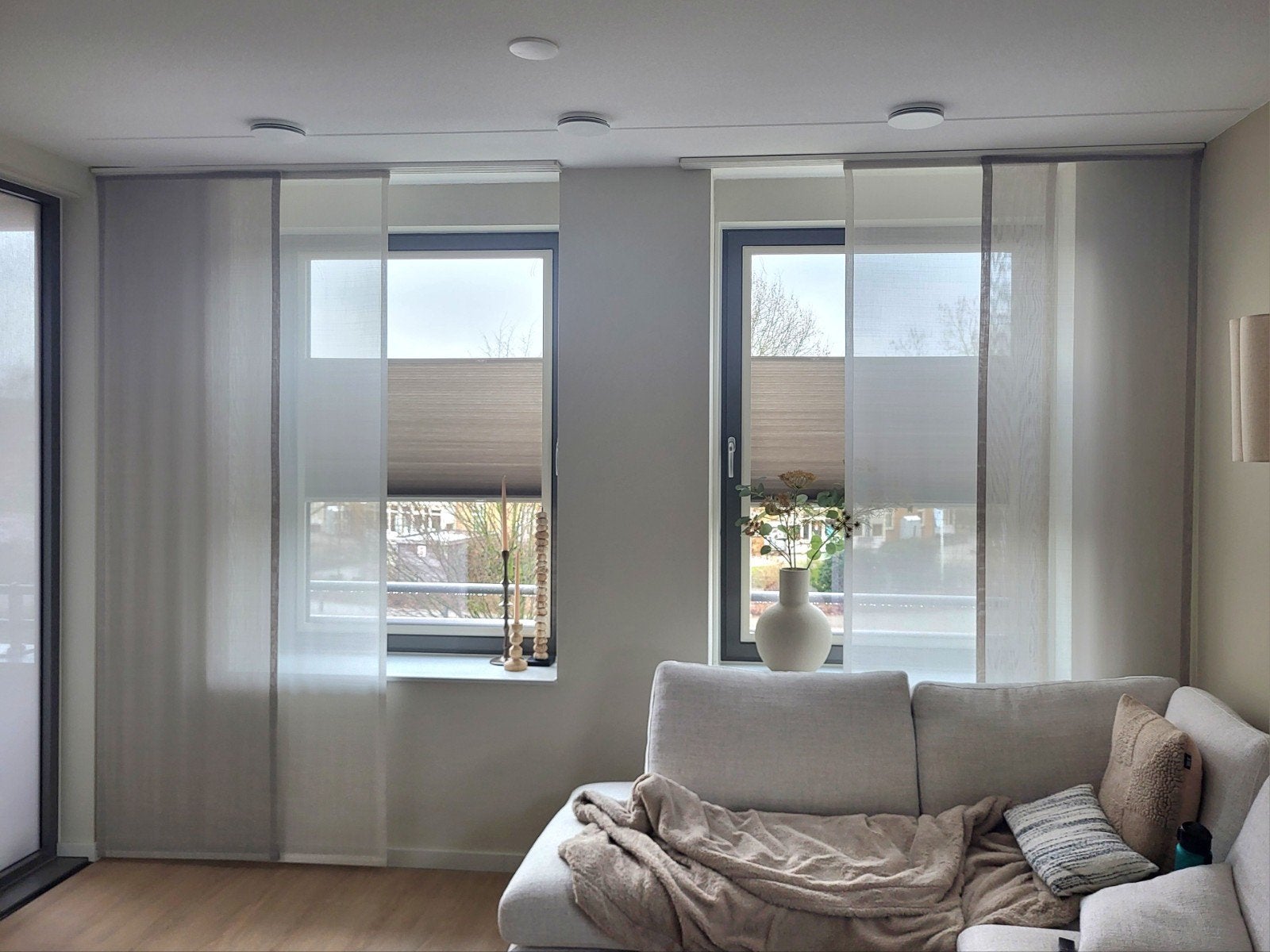 Paneelgordijnen 4 stuks 260x70cm met rails, Ophalen, 200 cm of meer, 50 tot 100 cm, Grijs