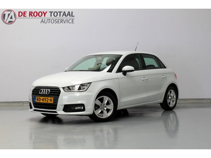 Audi A1 Sportback 1.0 TFSI Sport 96PK, RIJKLAAR | AIRCO | CR, Auto's, Voorwielaandrijving, Stof, Euro 6, 4 stoelen