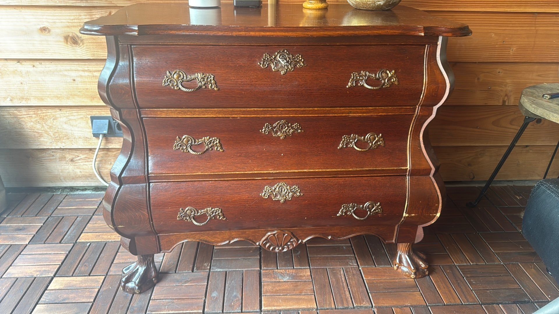 Klassieke bombé ladekast / commode in Louis XV-stijl, Ophalen