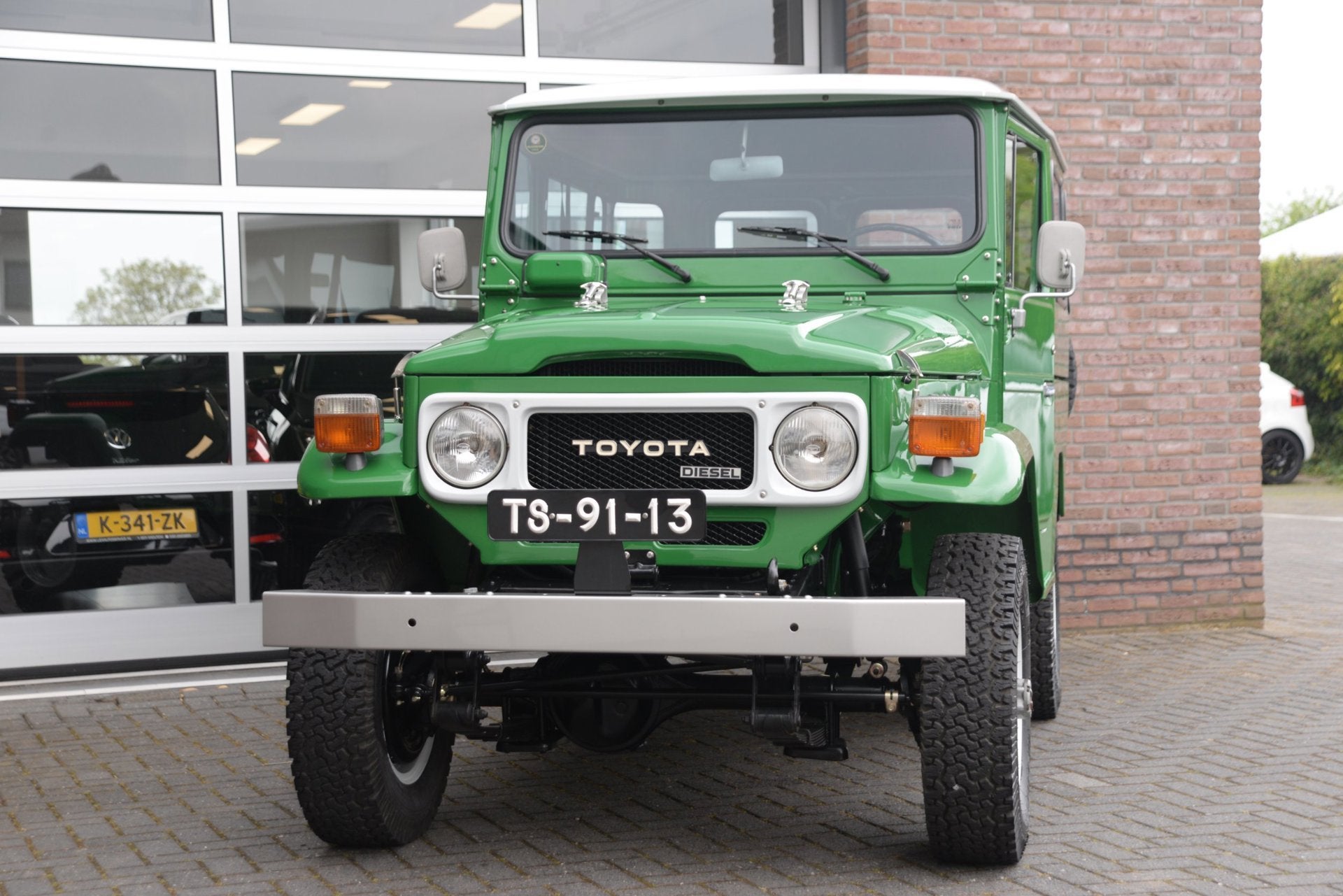 Toyota Land Cruiser BJ40 | Hardtop Diesel | Fully Restored |, Auto's, 2977 cc, Gebruikt, Zwart, 4 cilinders