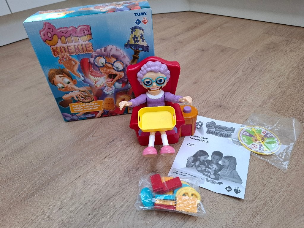 Bordspel Oma Koekie, Ophalen of Verzenden, Zo goed als nieuw