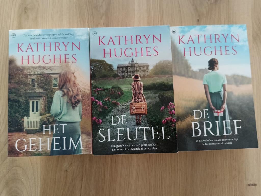 3 boeken Kathryn Hughes, Ophalen of Verzenden, Zo goed als nieuw