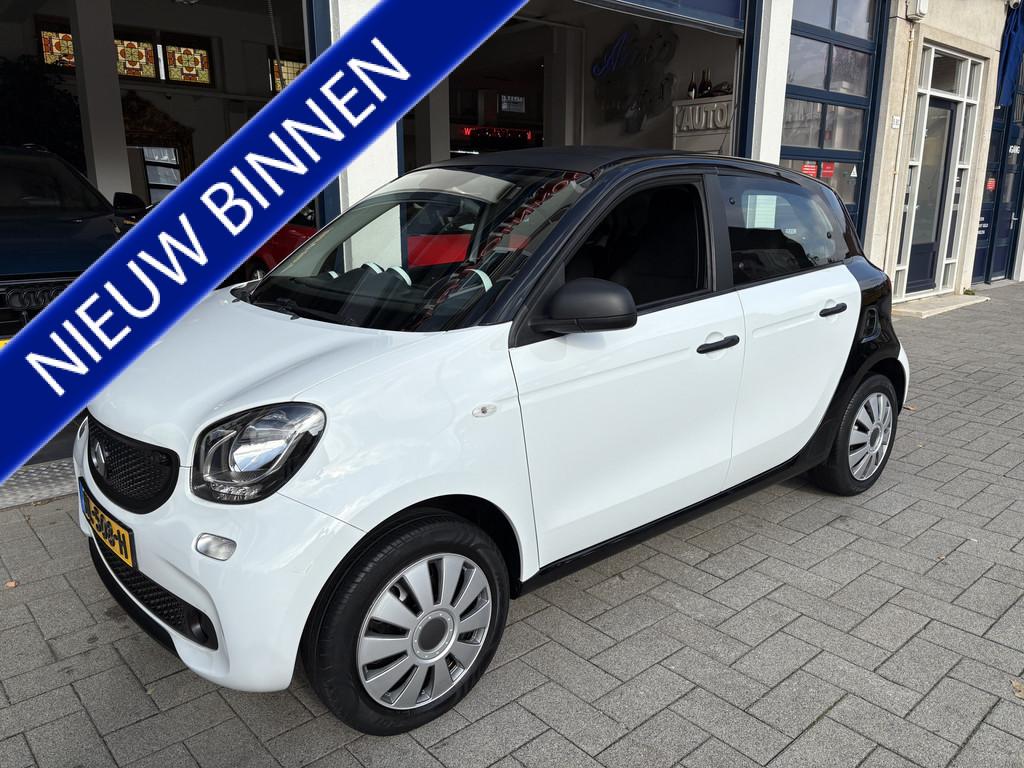 Smart Forfour 1.0 Pure CABRIO/CLIMA/CRUISE/TELEFOON/NAP, Auto's, Smart, Achterwielaandrijving, Gebruikt, 4 stoelen, Wit
