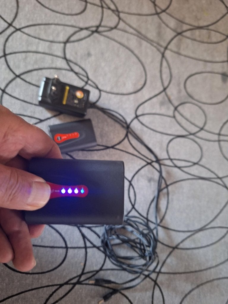 Gerbing compleet set 7 V accu's met lader, Ophalen of Verzenden, Zo goed als nieuw