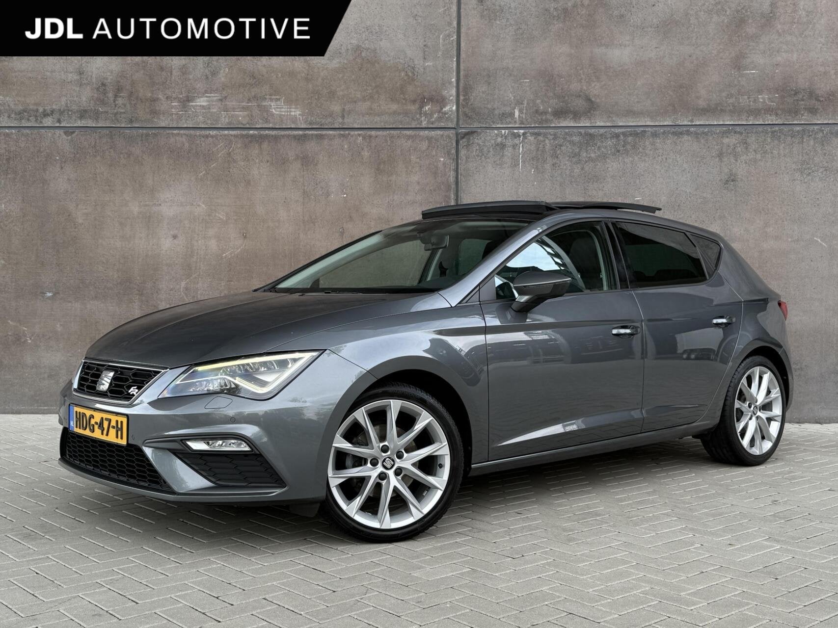 Seat Leon ST 1.4 TSI X-PERIENCE FR | Panorama dak | Full LED, Voorwielaandrijving, 125 pk, Gebruikt, 4 cilinders