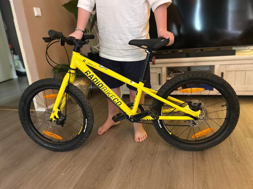 Gele jongensfiets BMX Radio Bike Co., Ophalen, Staal, V-brakes, 16 tot 20 inch