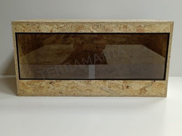 Te koop: Koningspython + terrarium, Ophalen, Zo goed als nieuw