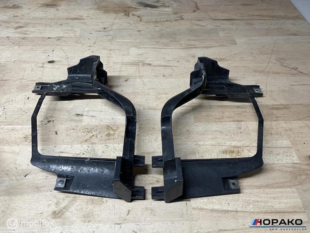 Koplampframe set BMW 5 serie E60 E61 | 63126936090, Auto-onderdelen, Gebruikt, Einsteinlaan 5, Rijswijk, Bmw, Ophalen of Verzenden