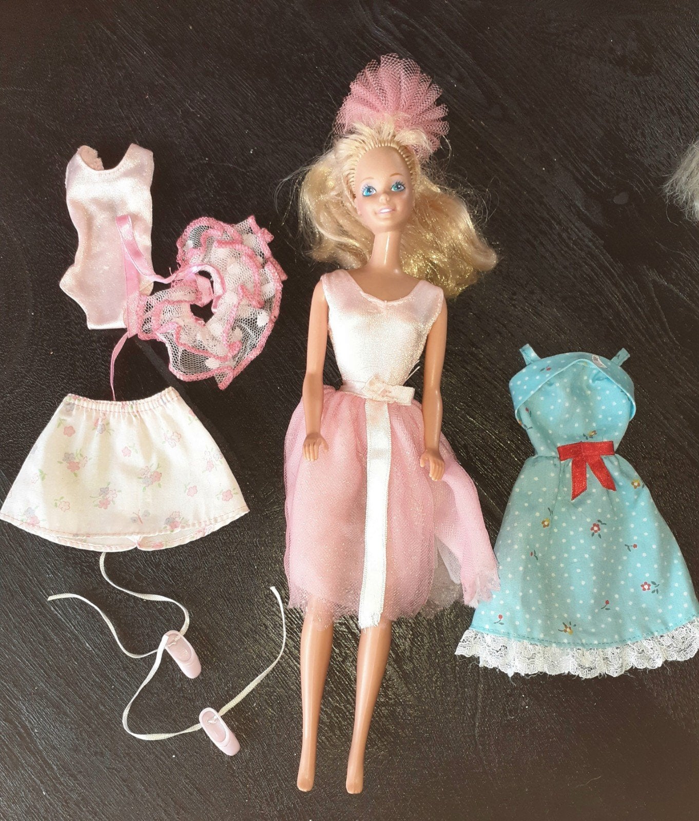 Barbie, My first Ballerina jaren 80, Verzamelen, Ophalen, Zo goed als nieuw, Kleertjes