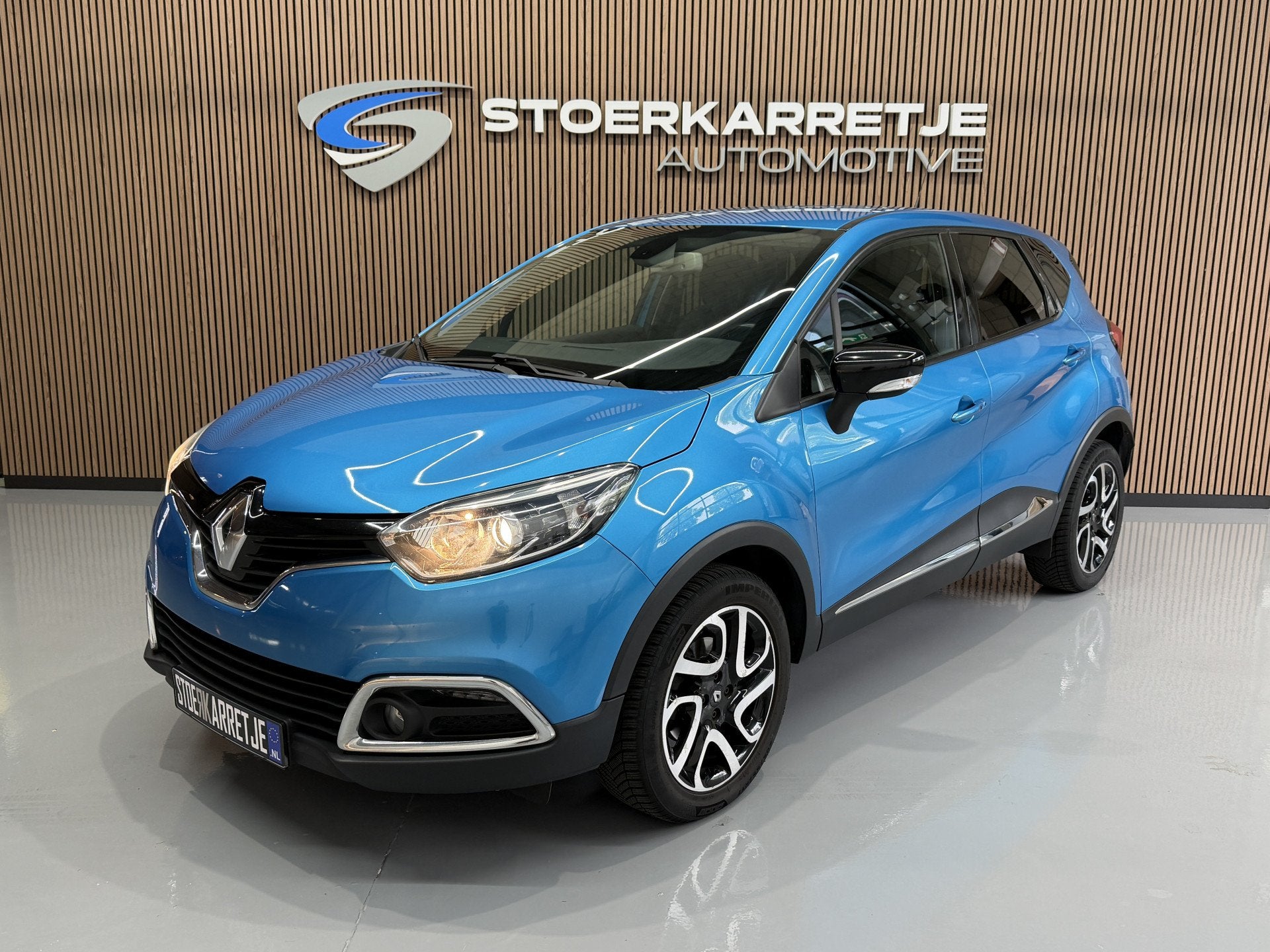 Renault Captur 1.2 TCe Aut Dynamique | Navi | Clima | Stoelv, 4 cilinders, Leder, 19 km/l, SUV of Terreinwagen