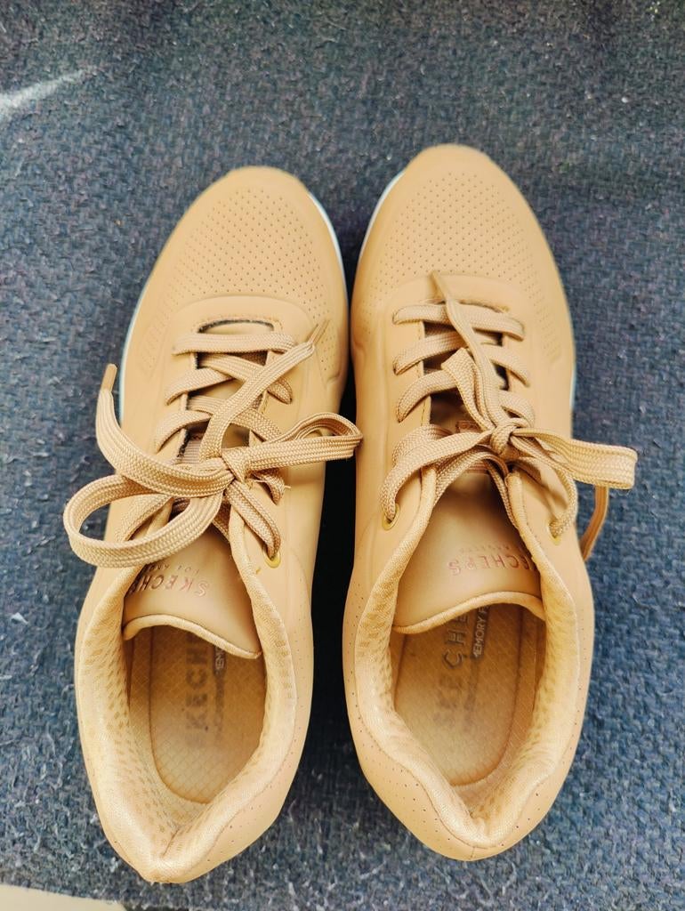 Damesschoen - Skechers Uno Memory Foam Schoenen Maat 40, Ophalen of Verzenden, Zo goed als nieuw, Bruin, Sneakers of Gympen