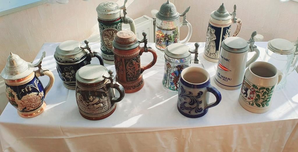 Verzameling van 11 Antieke Bierpullen met Deksel, Ophalen