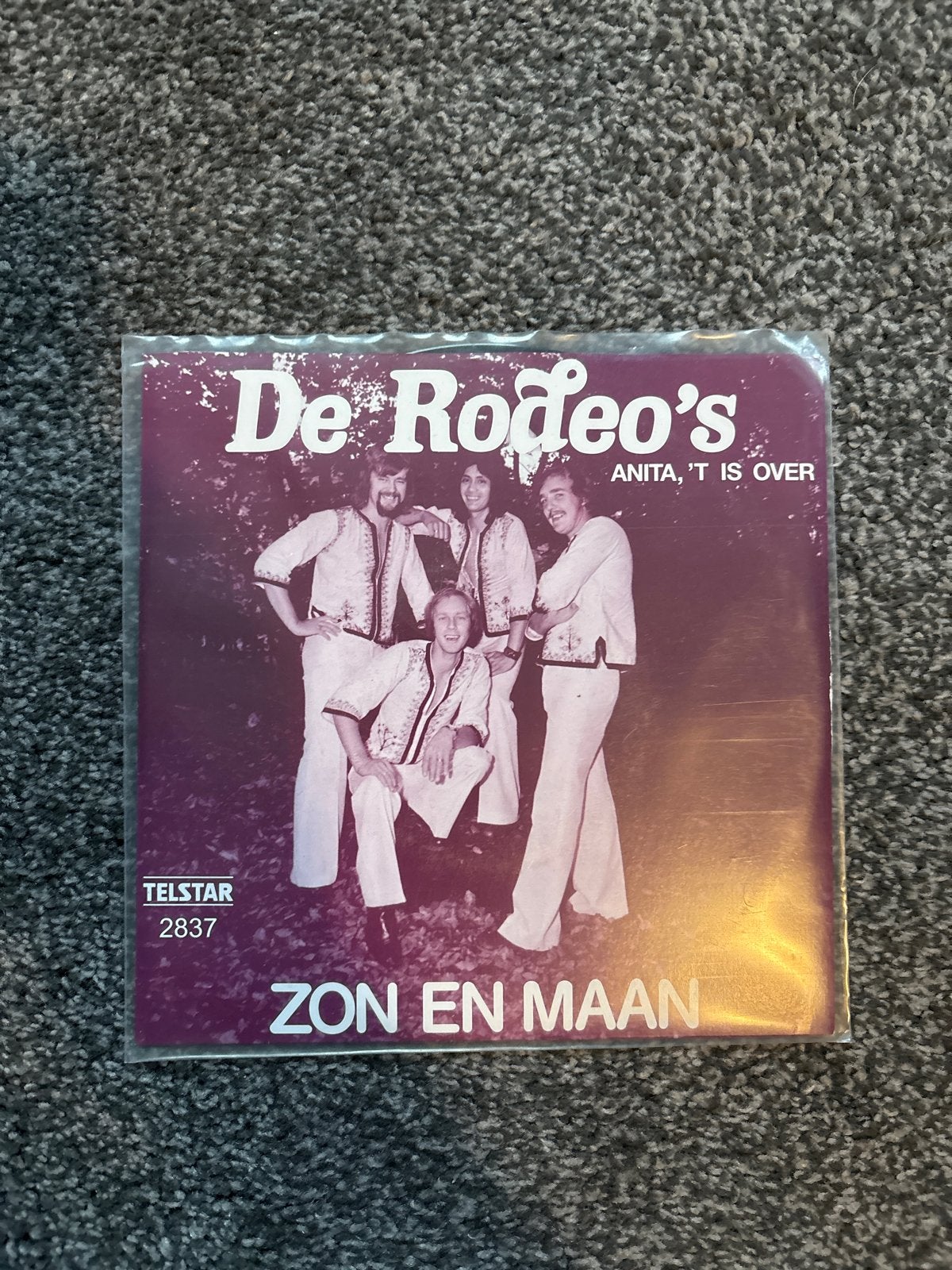 De Rodeo's - Zon en Maan / Anita, 't is over (Vinyl Single), Cd's en Dvd's, Gebruikt, 7 inch, Ophalen of Verzenden, EP