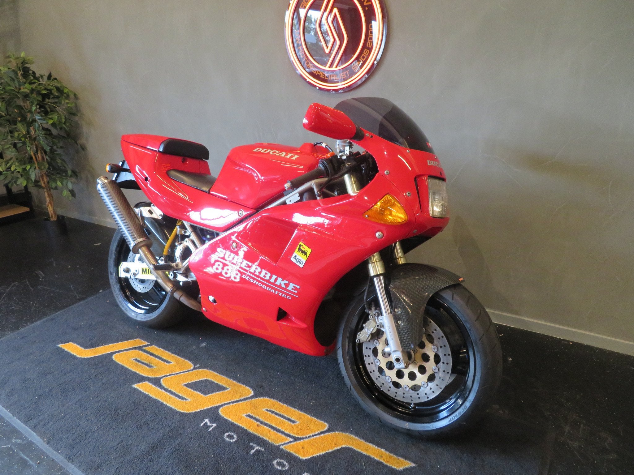 Ducati 888 SUPERSPORT NIEUWSTAAT!, Bedrijf, Super Sport