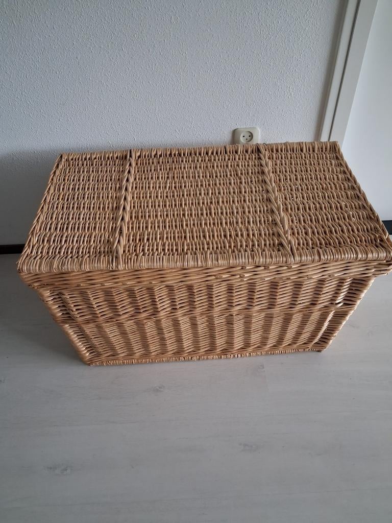 Rieten mand, Ophalen
