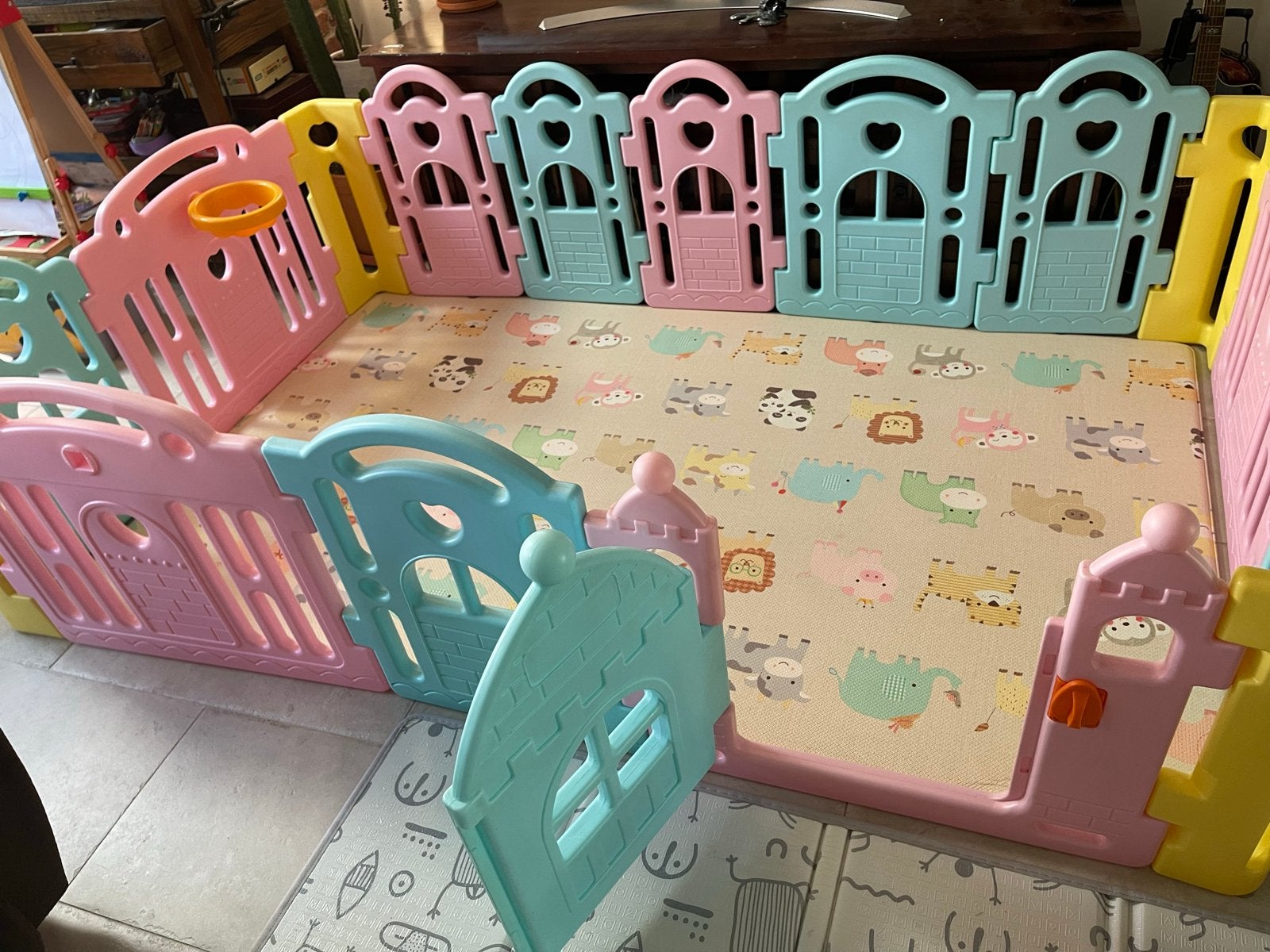 Baby Box playpen/ grondbox 230x140cm- mat not included, Kinderen en Baby's, Boxen, Ophalen, Zo goed als nieuw, Rechthoekig, Boxkleed