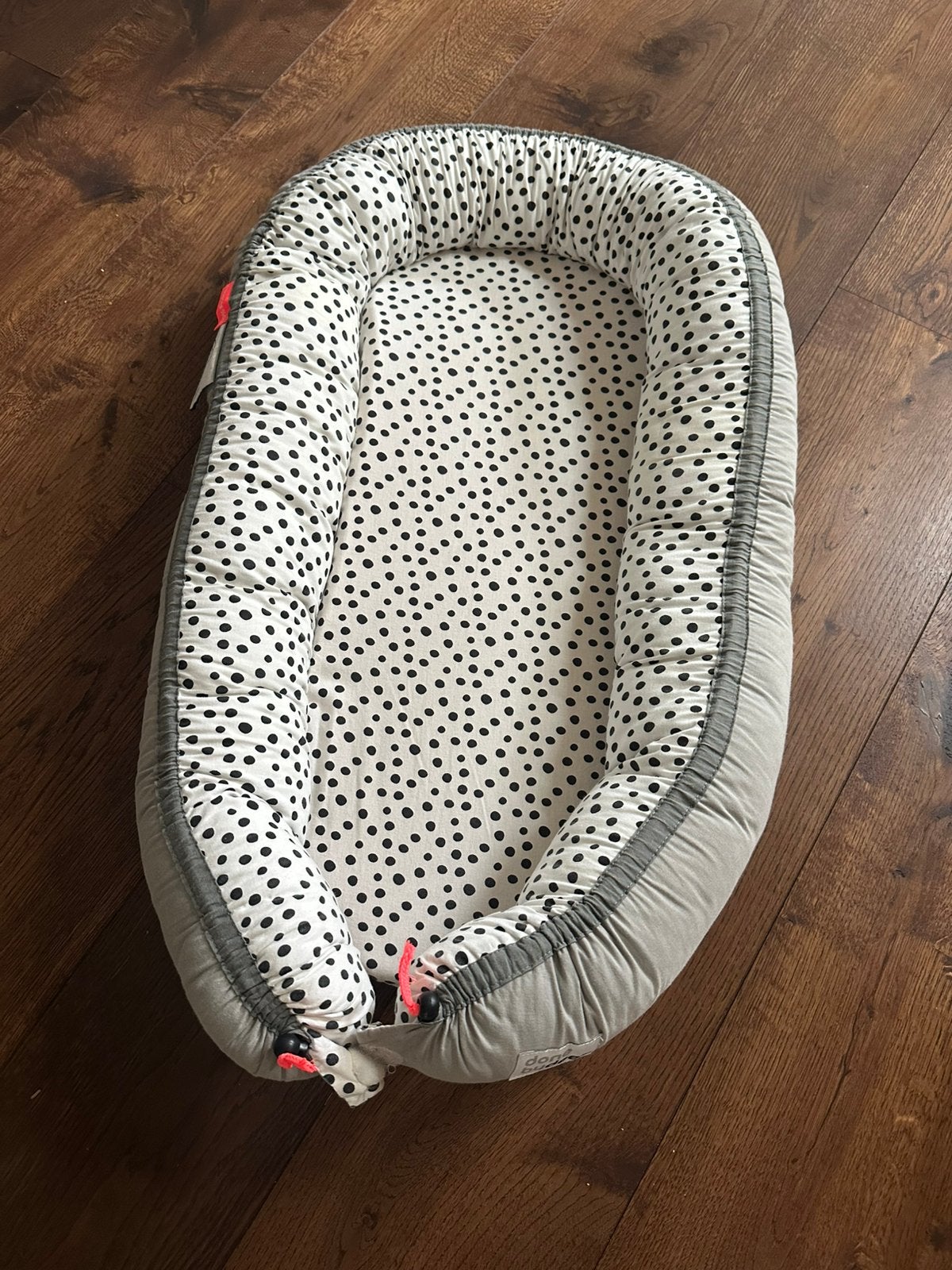 Done by deer Babynestje, Kinderen en Baby's, Ophalen, Zo goed als nieuw