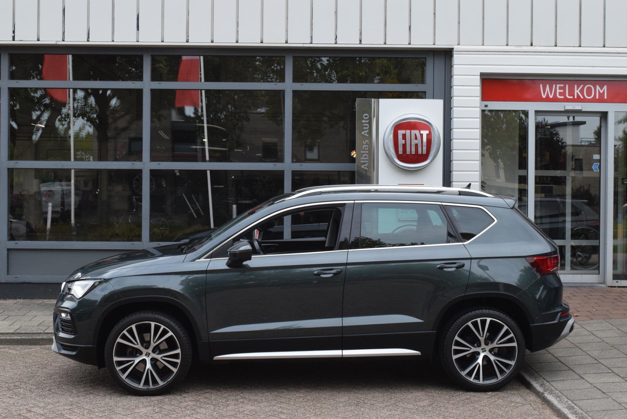 SEAT Ateca 1.5 TSI Xperience Business Intense, Auto's, Euro 6, 4 cilinders, Origineel Nederlands, Bedrijf