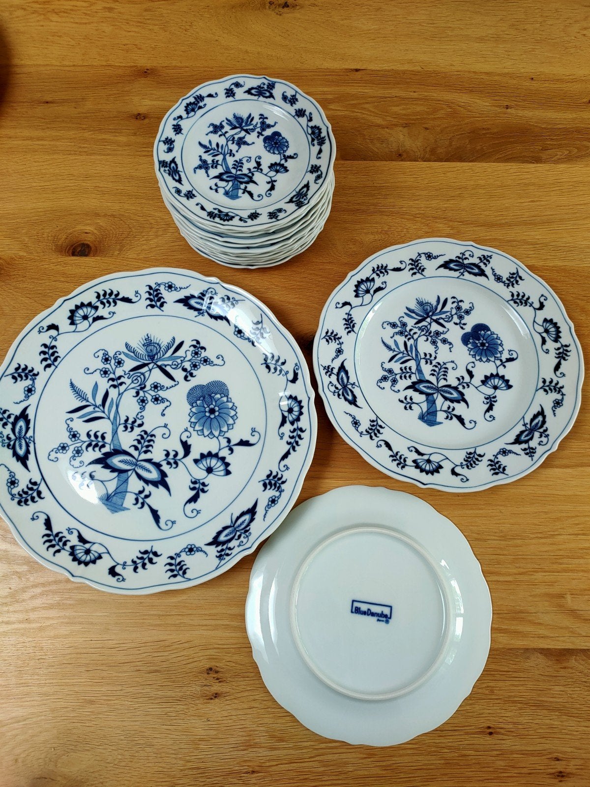 Blue Danube gebaksbordjes met extra borden, Ophalen of Verzenden, Zo goed als nieuw, Bord(en), Overige stijlen