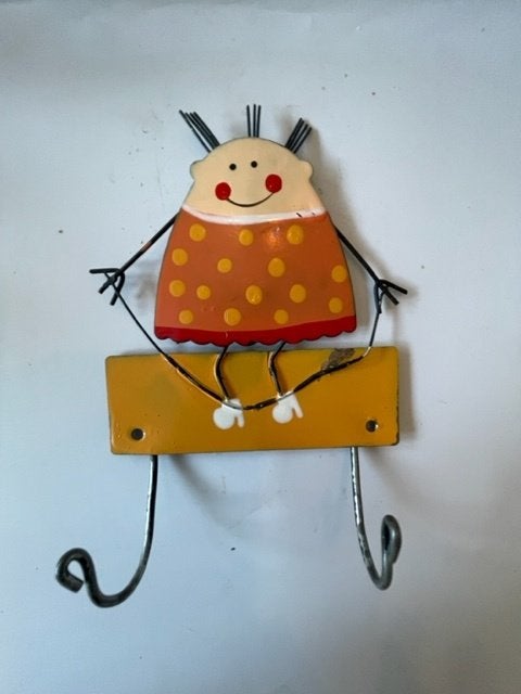 Handbeschilderd ijzeren kapstokje kinderkamer. Meisje, Ophalen, Zo goed als nieuw, Handgemaakt, Kapstokje