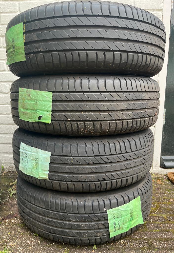 Peugeot lichtmetalen velgen + Michelin Primacy 4 zomerbanden, Auto-onderdelen, Banden en Velgen, Ophalen, Gebruikt, 15 inch, Banden en Velgen