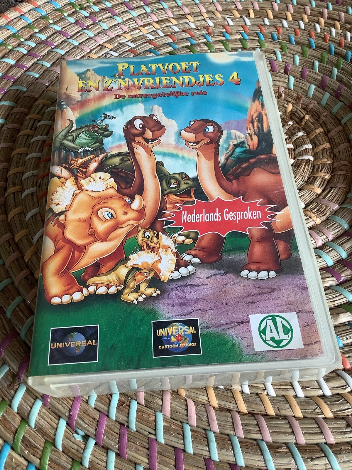 Platvoet en zijn vriendjes 4: De onvergetelijke reis (VHS), Gebruikt, Animatie, Alle leeftijden, Film