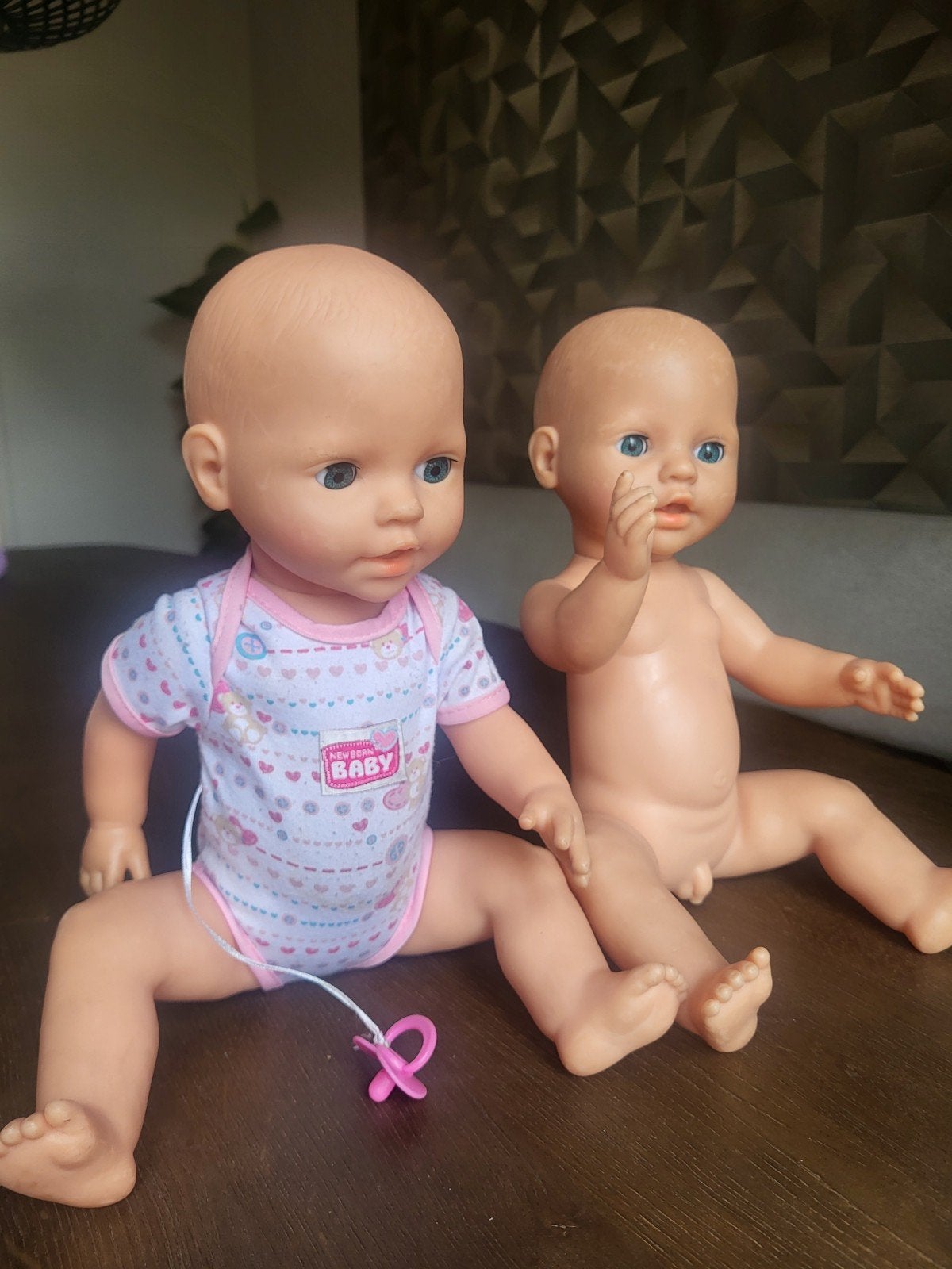 Baby Born poppen (jongen en meisje) met bedje, Ophalen, Gebruikt, Babypop