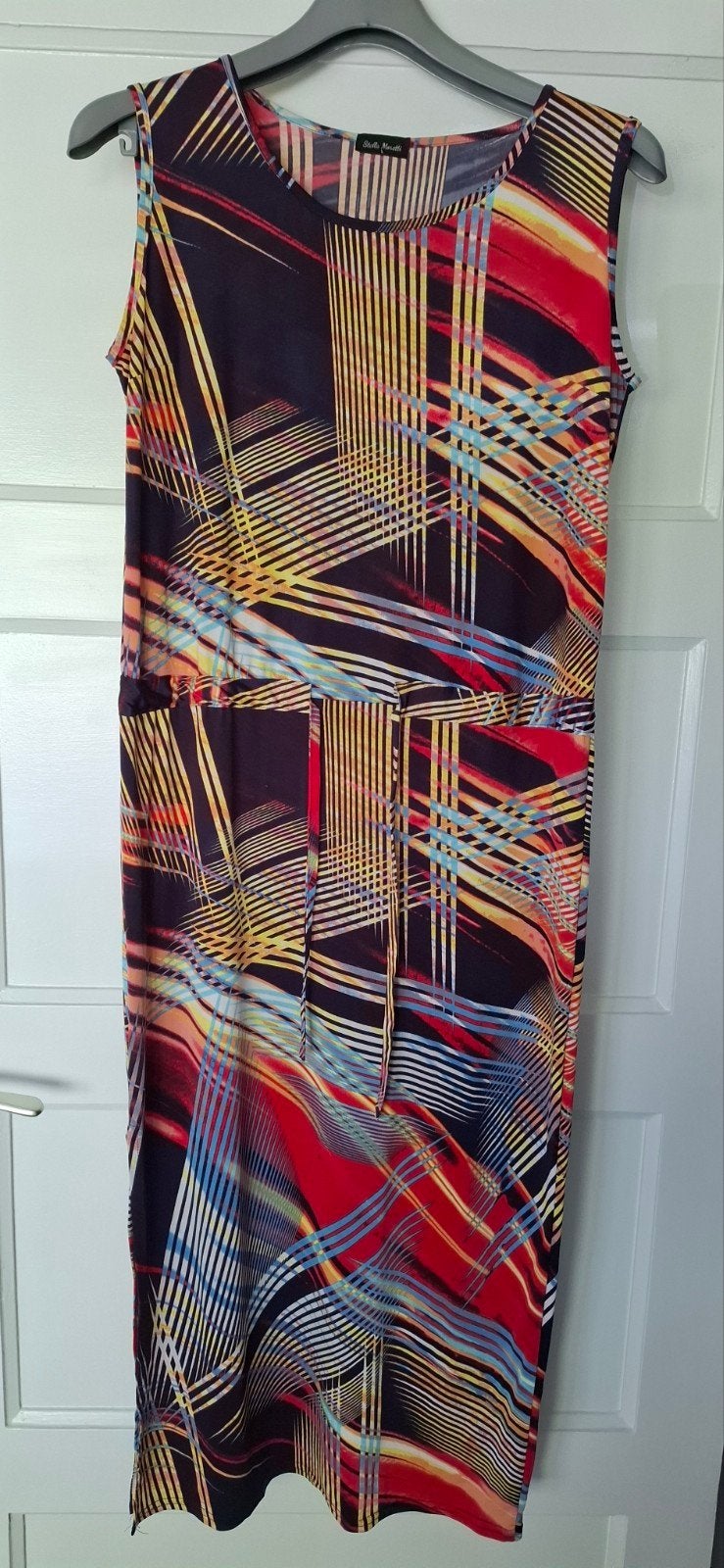 Stella Moretti lange travelstof jurk maat L, Kleding | Dames, Jurken, Ophalen of Verzenden, Zo goed als nieuw, Maat 38/40 (M)