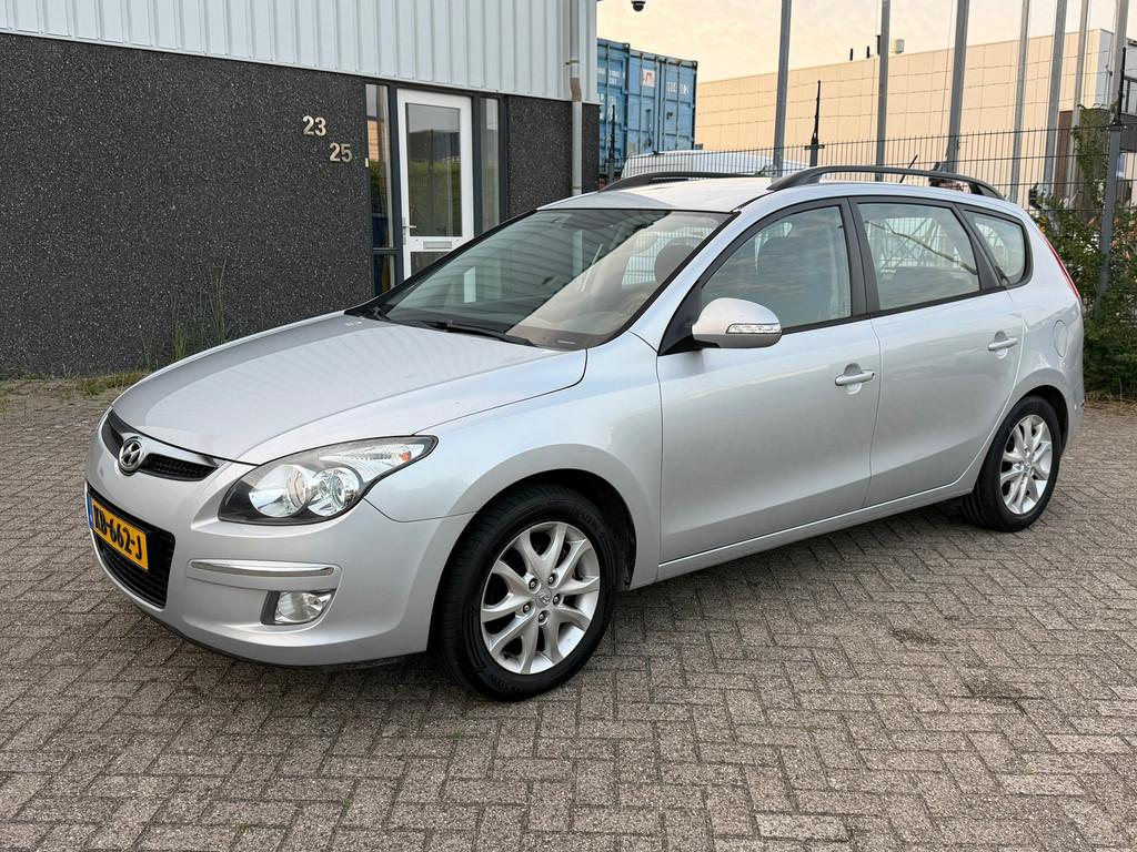 Hyundai I30 1.6i Dynamic 2010 AIRCO, Auto's, Voorwielaandrijving, Gebruikt, 1591 cc, 4 cilinders