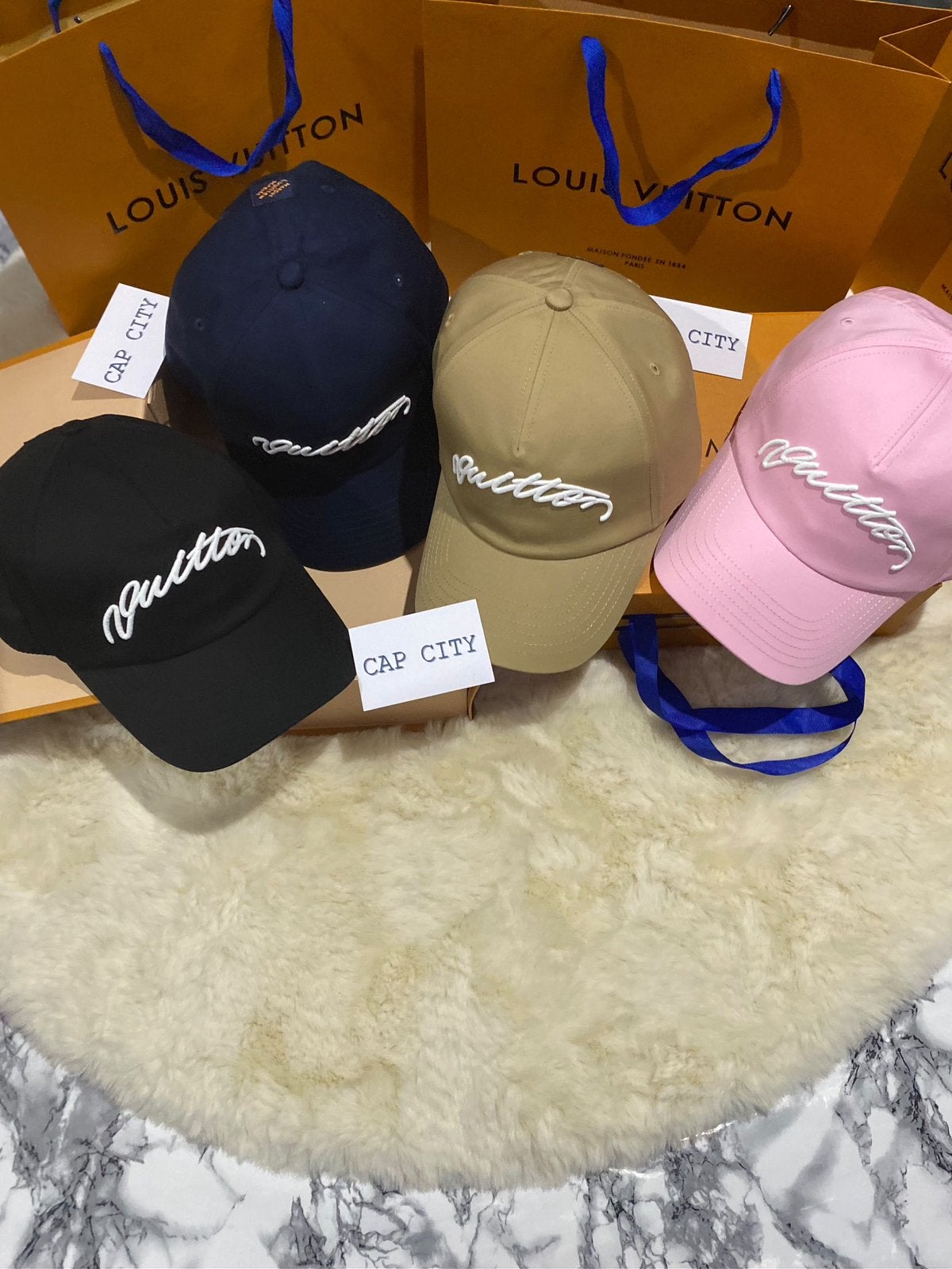 Louis Vuitton Petten | lv, Kleding | Heren, Ophalen of Verzenden, Nieuw