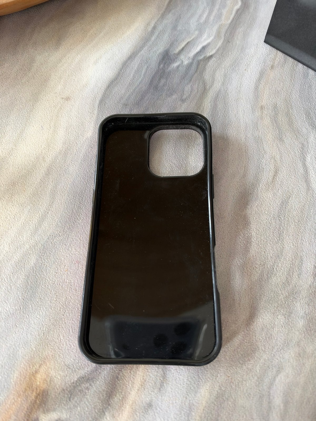 Foto 10 van MIM Amsterdam iPhone 16 Pro Max Hoesje - Roze/Rood Gestreept