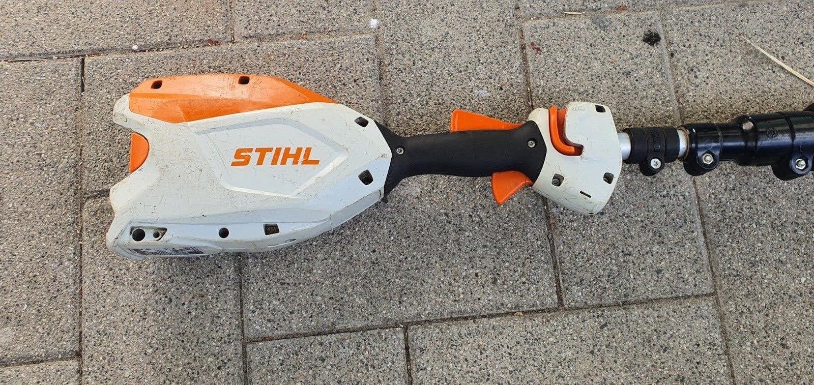 Stihl Accu Heggenschaar - Hoog snoeier HLA 86, Tuin en Terras, Ophalen, Gebruikt, Accu, Stihl
