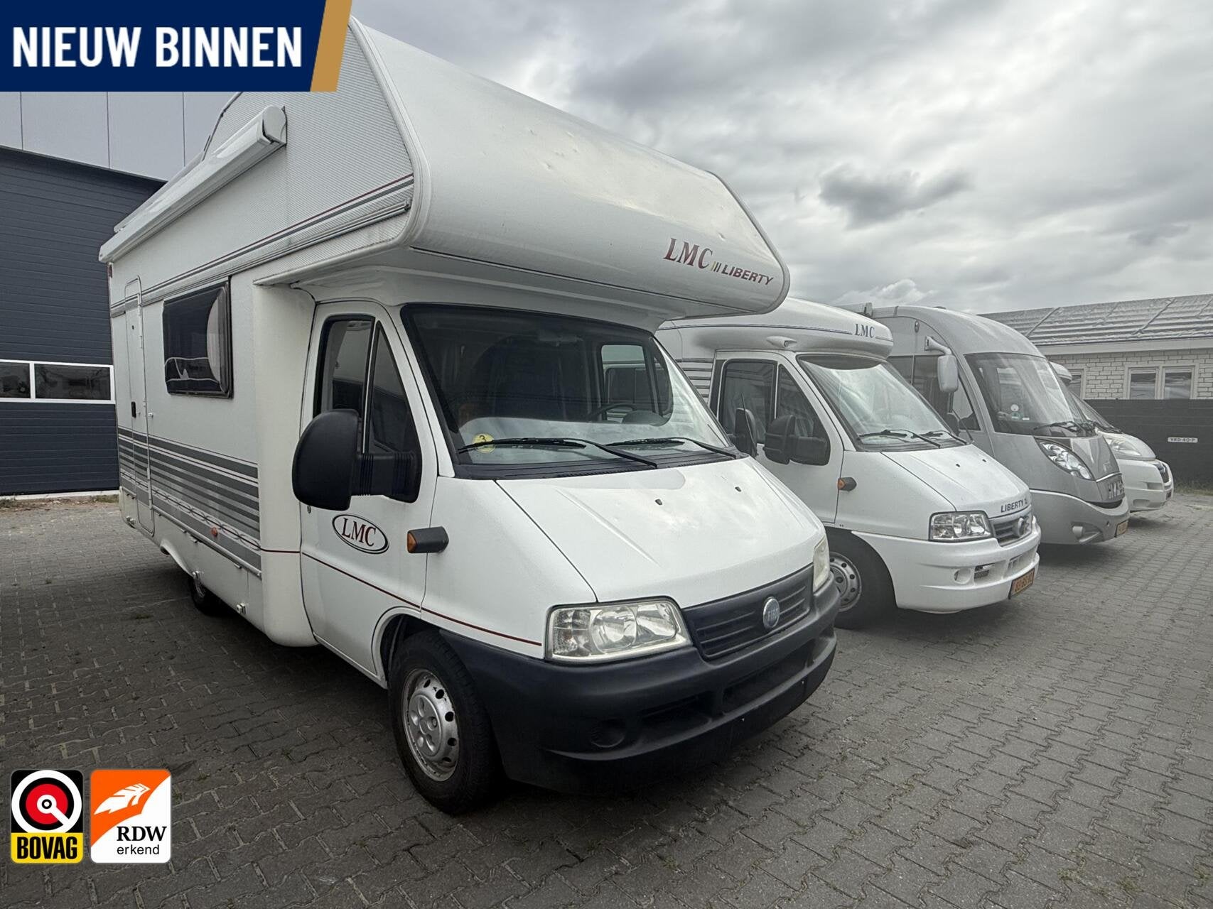 LMC Liberty 595, Alkoof, Fietsendrager, Bedrijf, 5 tot 6 meter