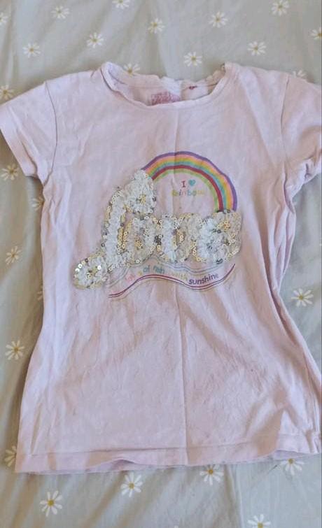 Kinder Regenboog Shirt - Maat 9-10 Jaar, Kinderen en Baby's, Ophalen of Verzenden, Gebruikt, Onbekend, Meisje
