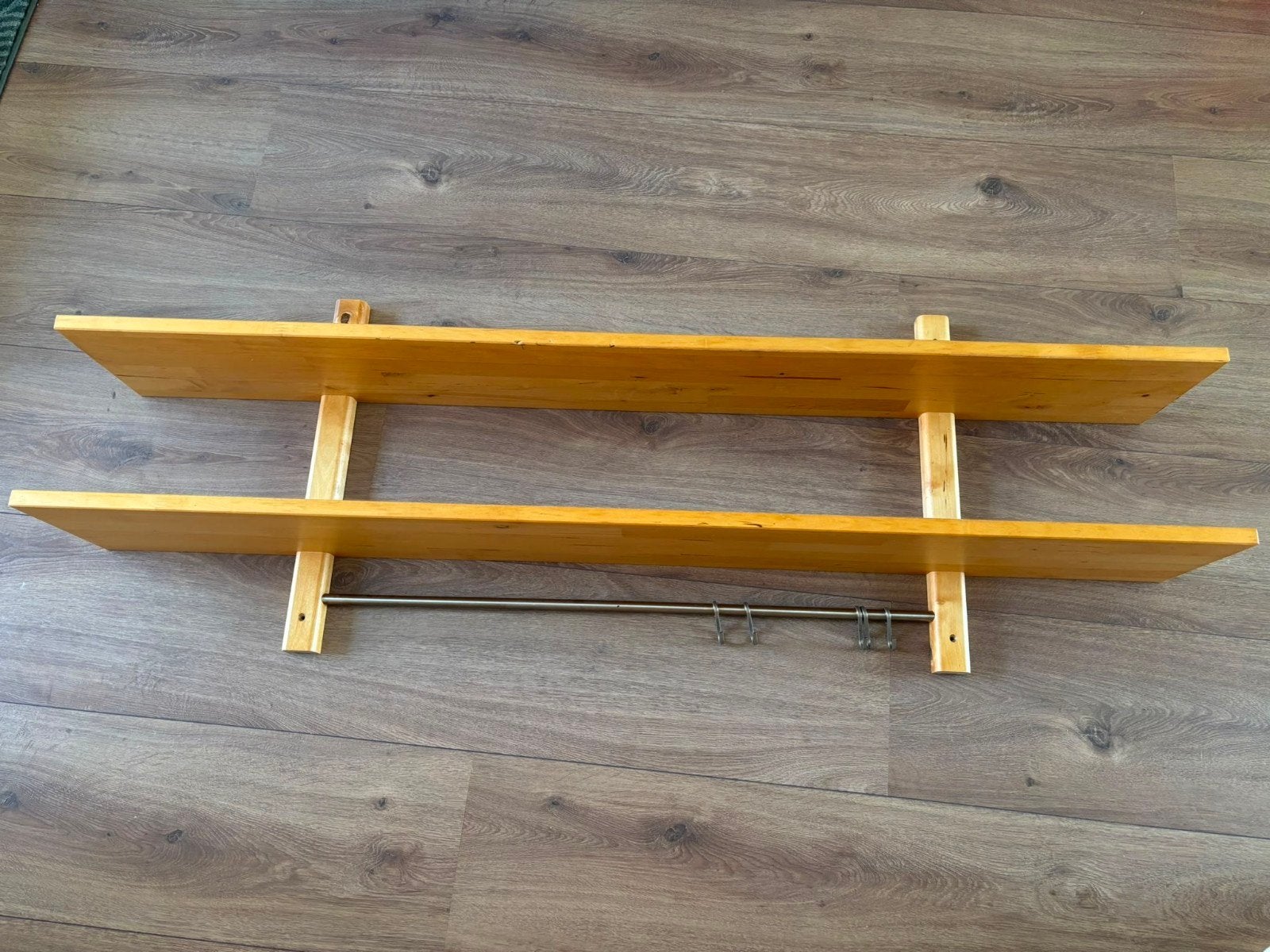 Ikea Värde wandplank 140cm breed, Ophalen, Gebruikt
