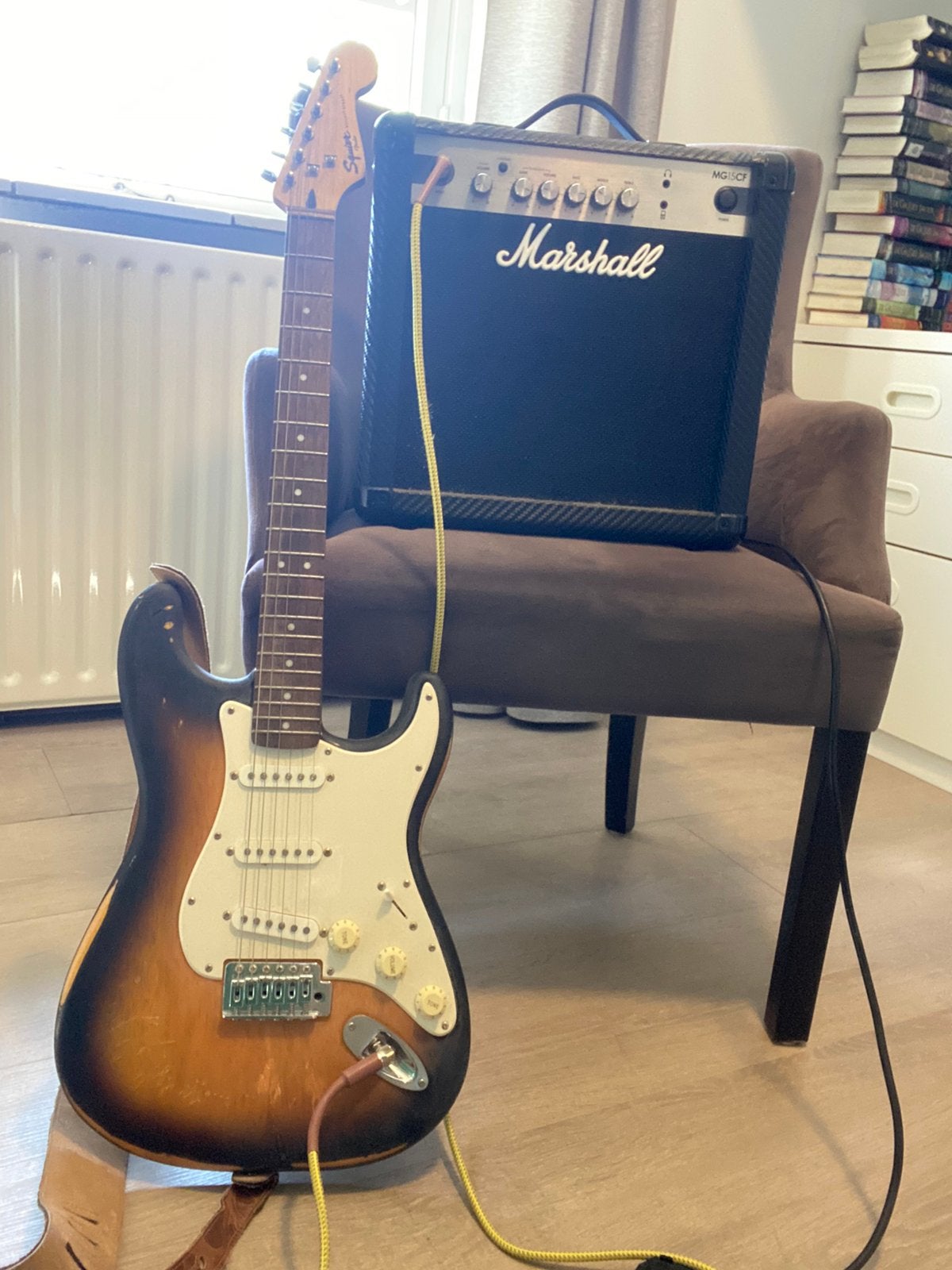 Fender squier bullet strat / marshall mg 15cf, Ophalen, Fender, Gebruikt, Met versterker