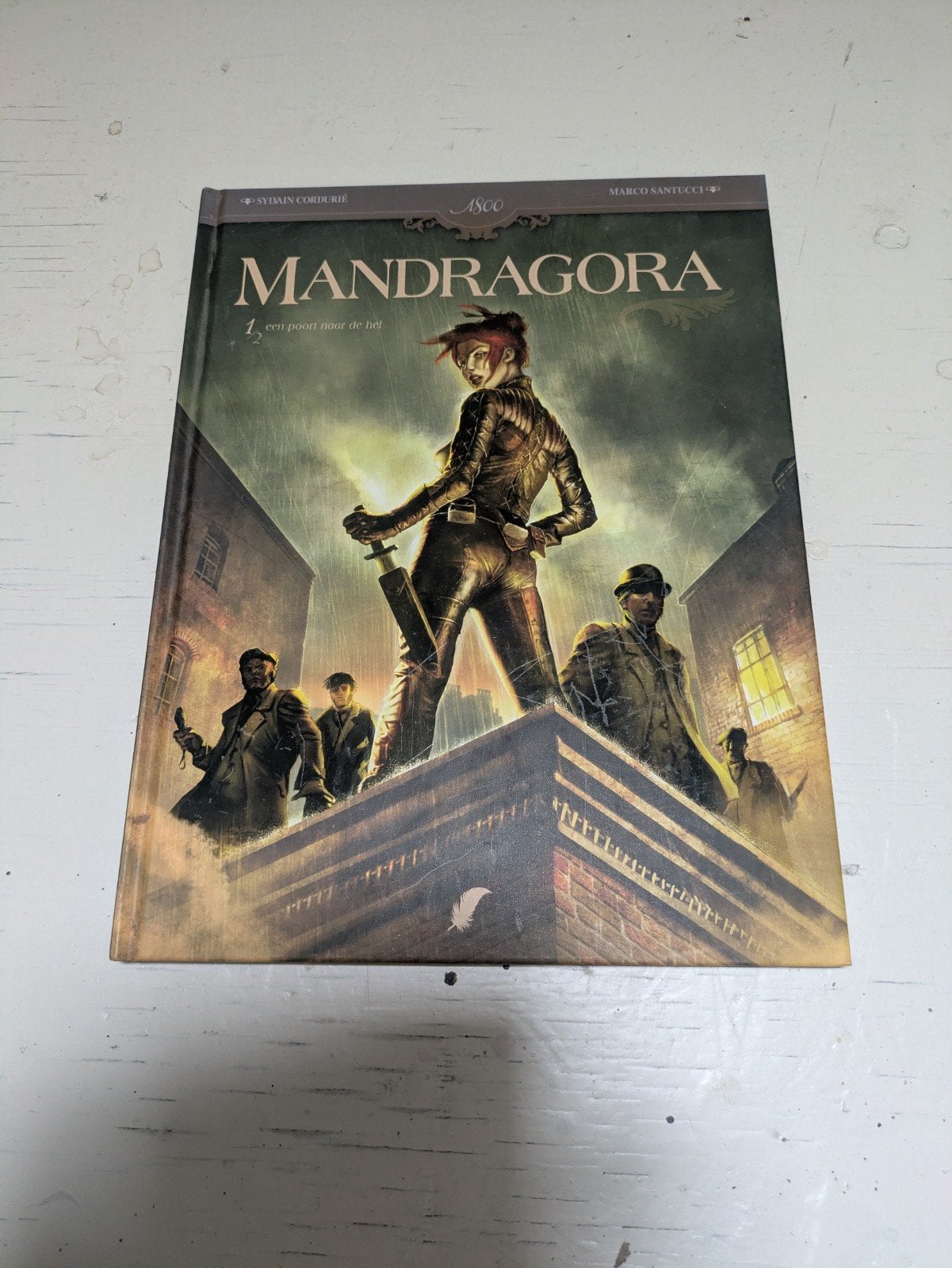 MANDRAGORA - Een poort naar de hel (Deel 1), Eén stripboek, Ophalen of Verzenden, Zo goed als nieuw, Sylvain Cordurié, Marco Santucci