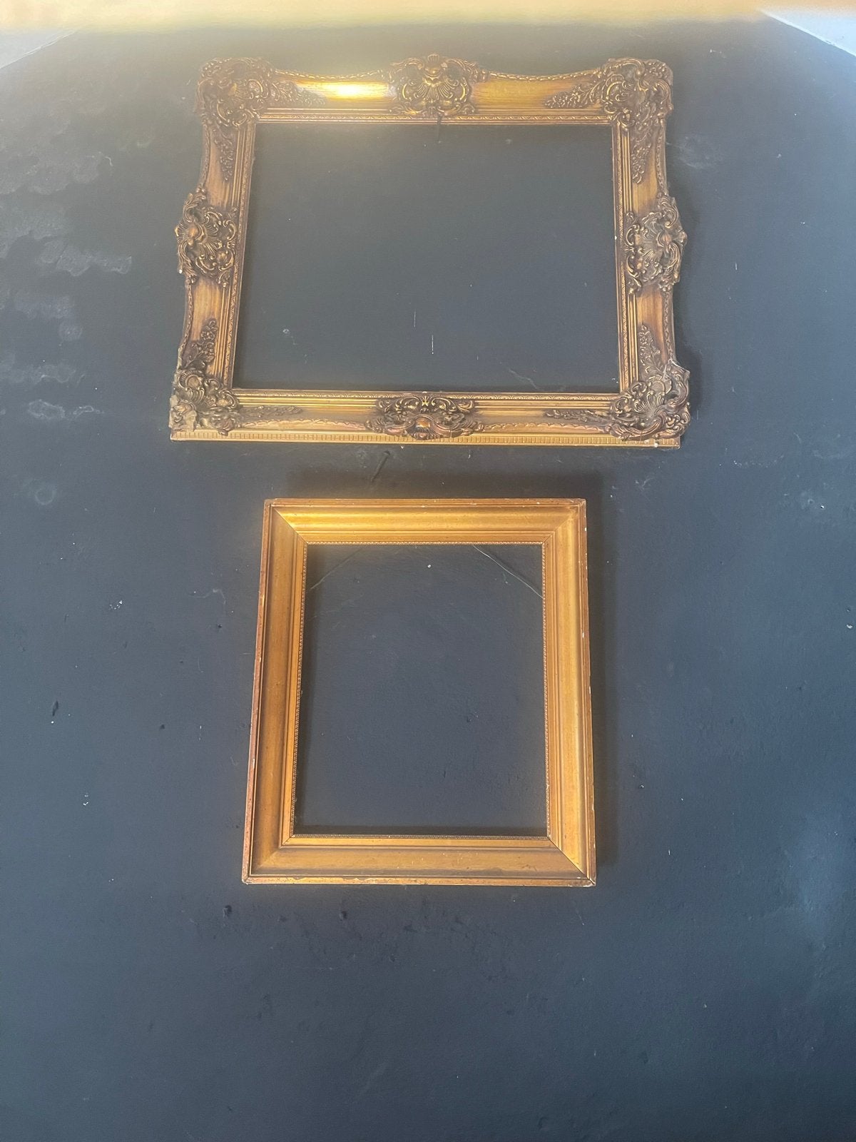 Set van 2 Antieke Gouden Fotolijsten - Barok Stijl, Huis en Inrichting, Woonaccessoires | Lijsten, Ophalen, Gebruikt, Schilderijlijst