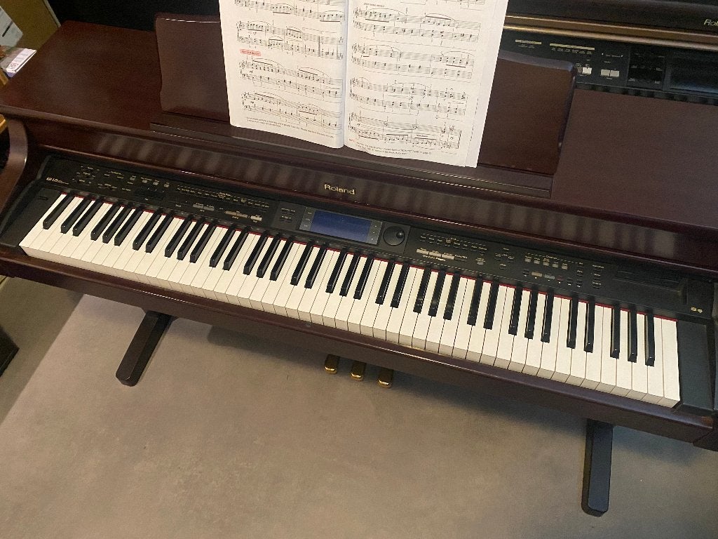 Roland KR-575 Intelligent Digital Piano, Ophalen, Gebruikt, Bruin, Piano