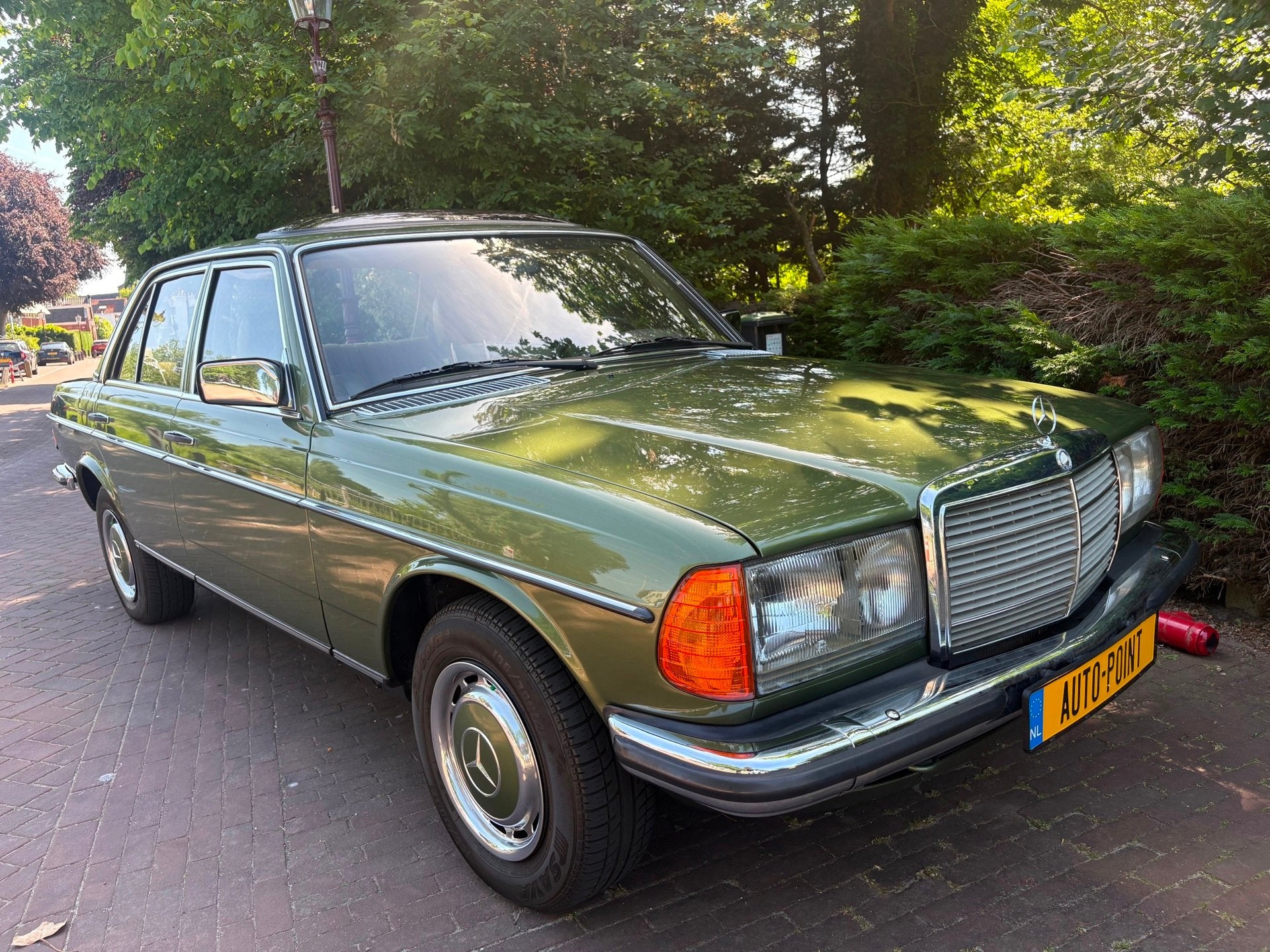 Mercedes-Benz 200-280 (W123) 280 AUTOMAAT/UNIEK MOOI/SCHUIFD, foto 6