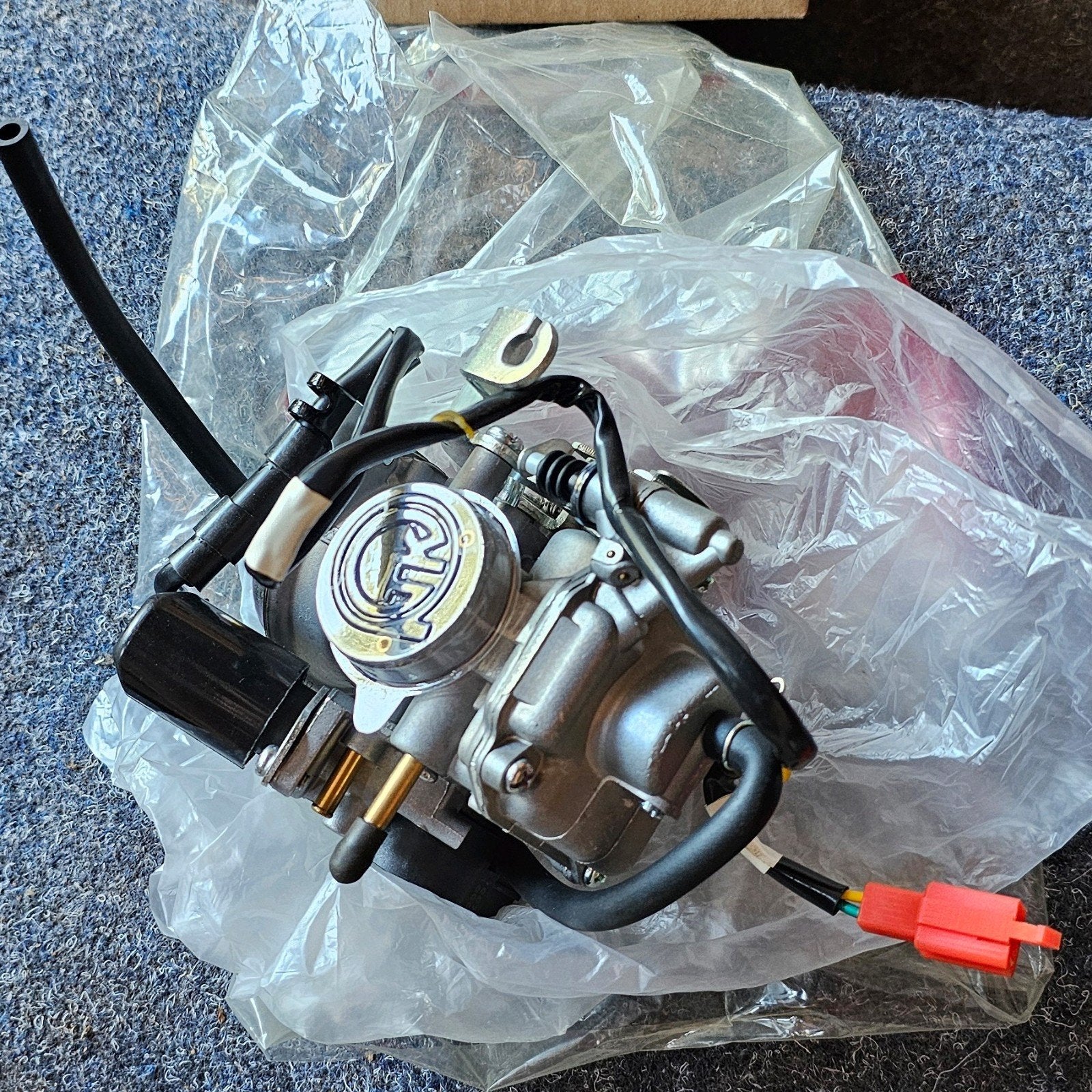 Carburateur Sym fiddle 3 euro-3/4 Dellorto, Ophalen of Verzenden, Nieuw, Carburateur, Sym