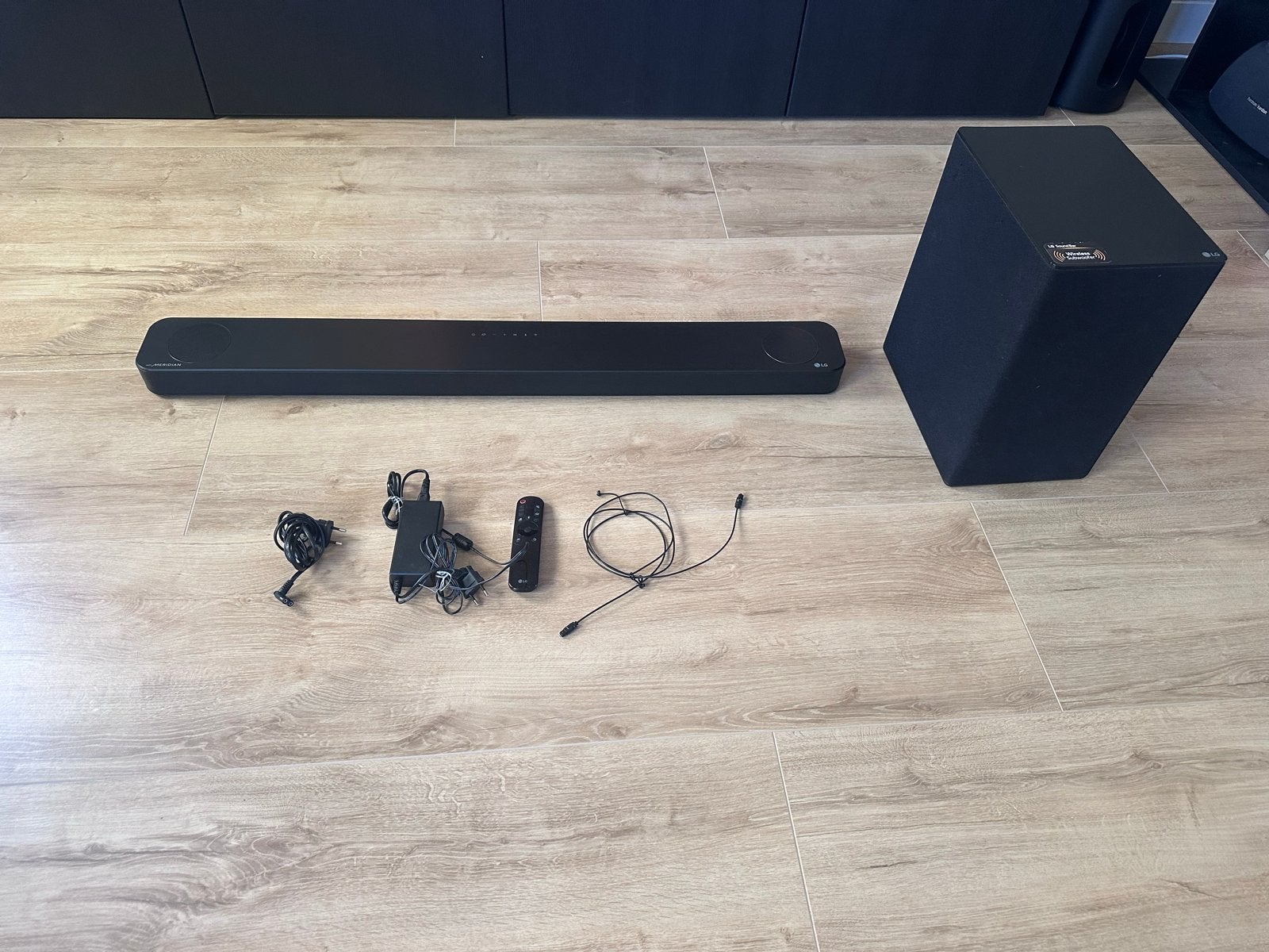 LG Soundbar met draadloze subwoofer, Ophalen, Bluetooth, Nieuw