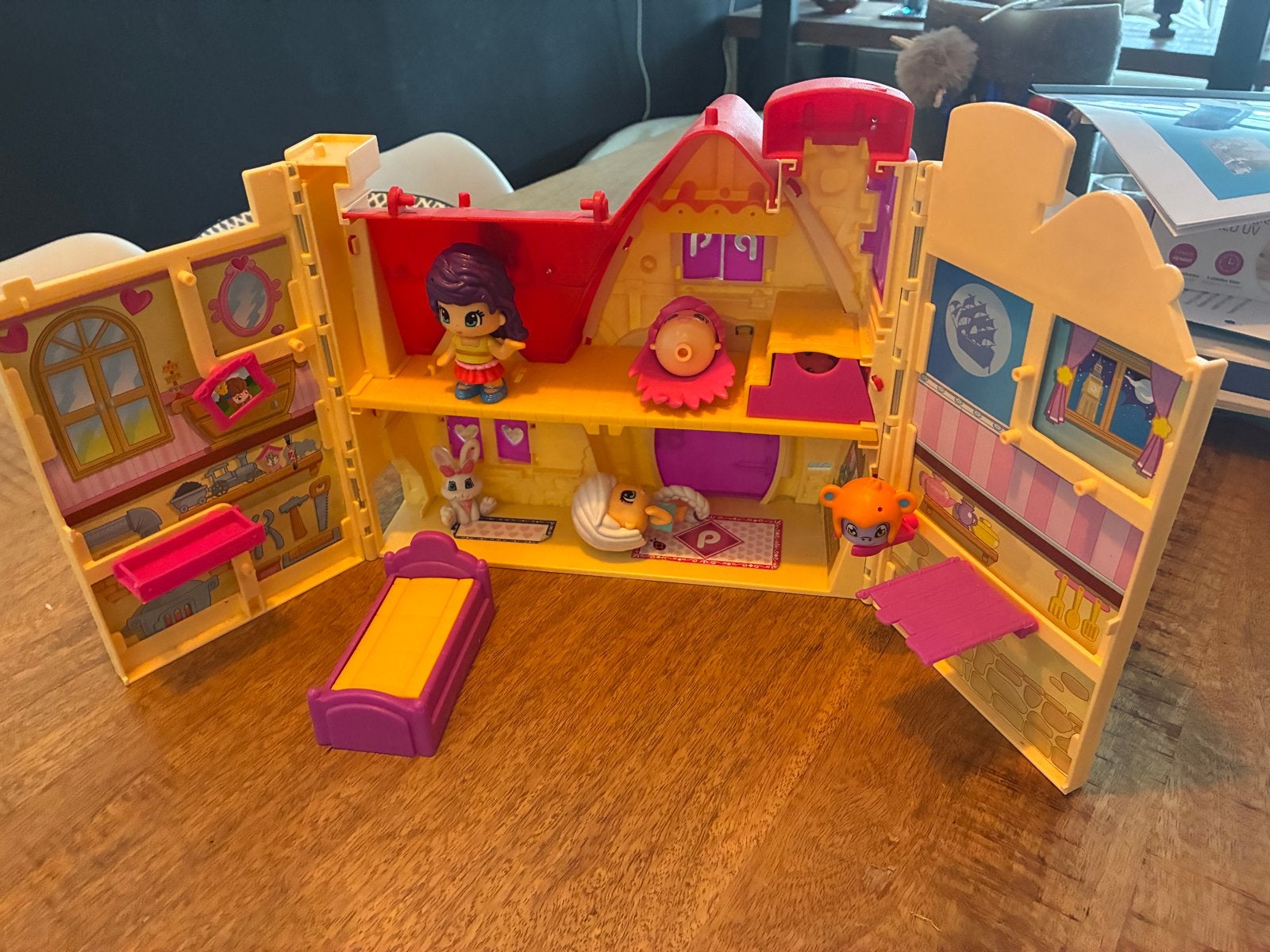 Pinypon Speelhuisje met Poppetjes en Accessoires, Ophalen, Gebruikt, Overige typen