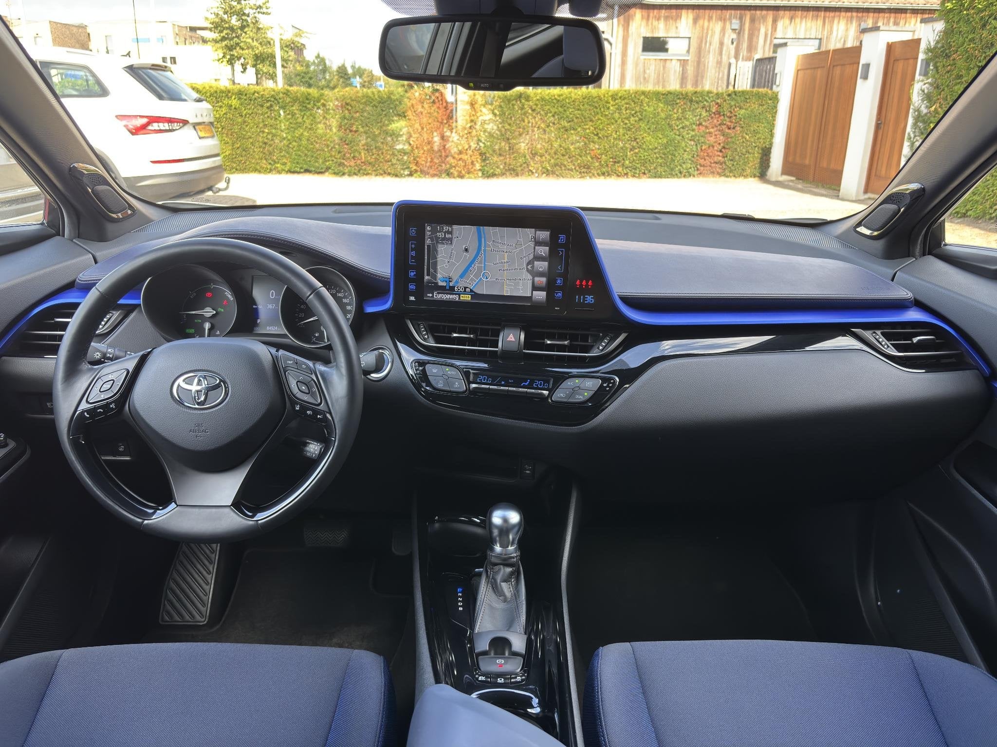 Toyota C-HR 1.8 Hybrid Bi-Tone Plus, Stof, Euro 6, 4 cilinders, Origineel Nederlands