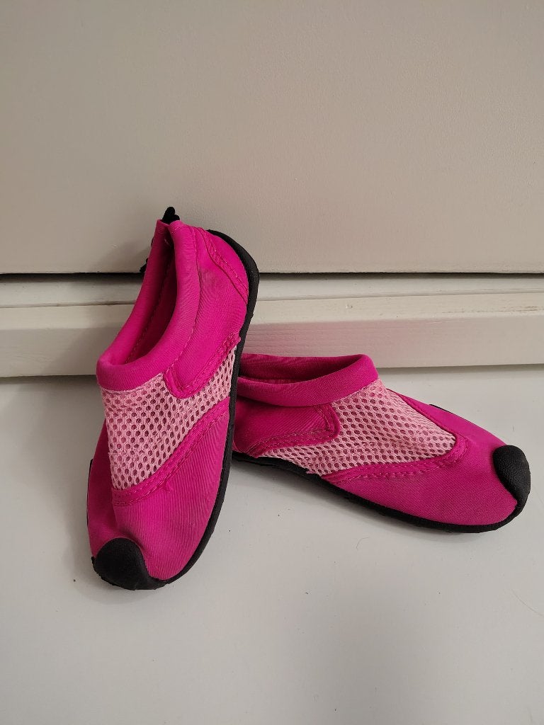 Fijne waterschoentjes maat 28 Scapino roze, Kinderen en Baby's, Kinderkleding | Schoenen en Sokken, Gebruikt, Jongen of Meisje