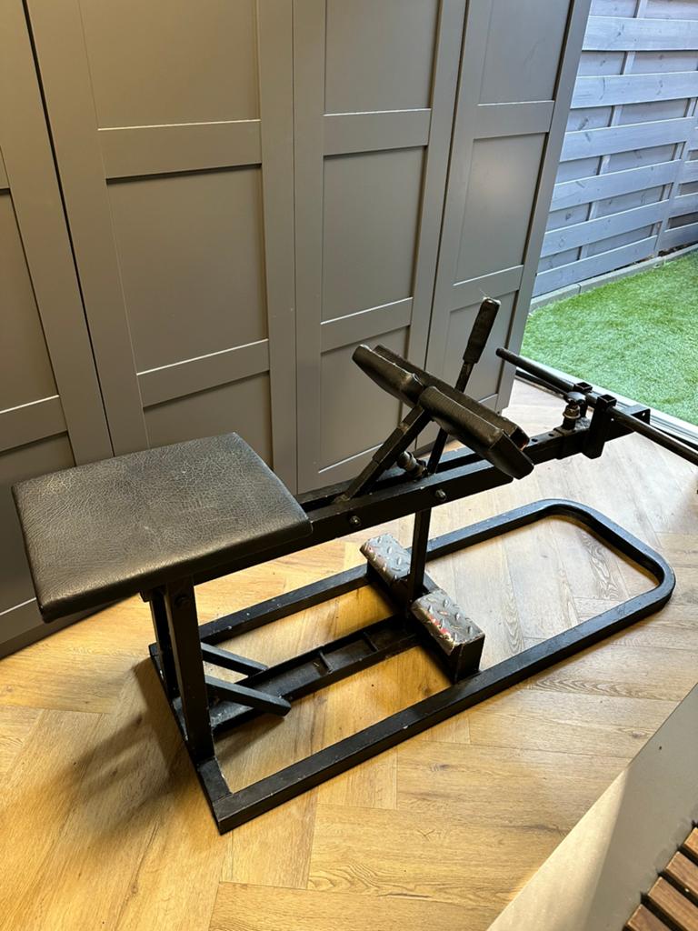 Calf machine / Kuiten apparaat, Sport en Fitness, Fitnessapparatuur, Ophalen, Krachtstation