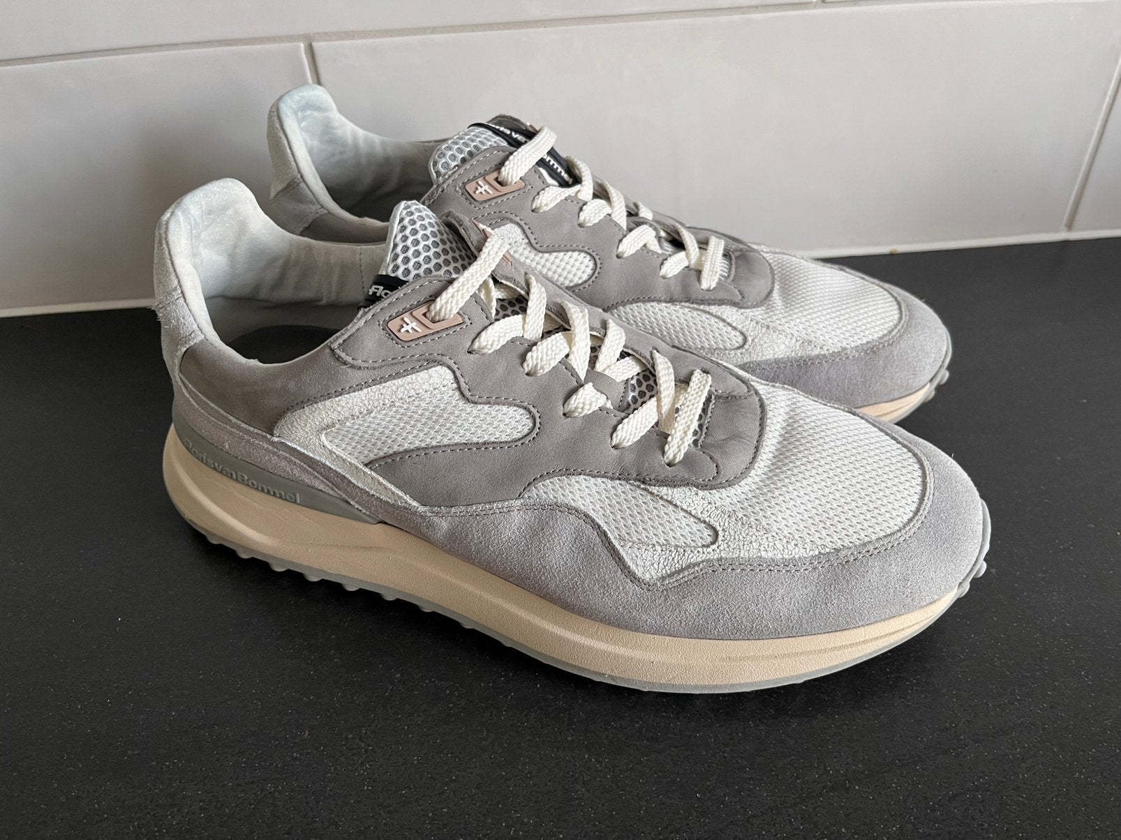 Floris van Bommel Noppi sneakers maat 9 / 43, Kleding | Heren, Schoenen, Floris van Bommel, Overige kleuren, Floris van Bommel