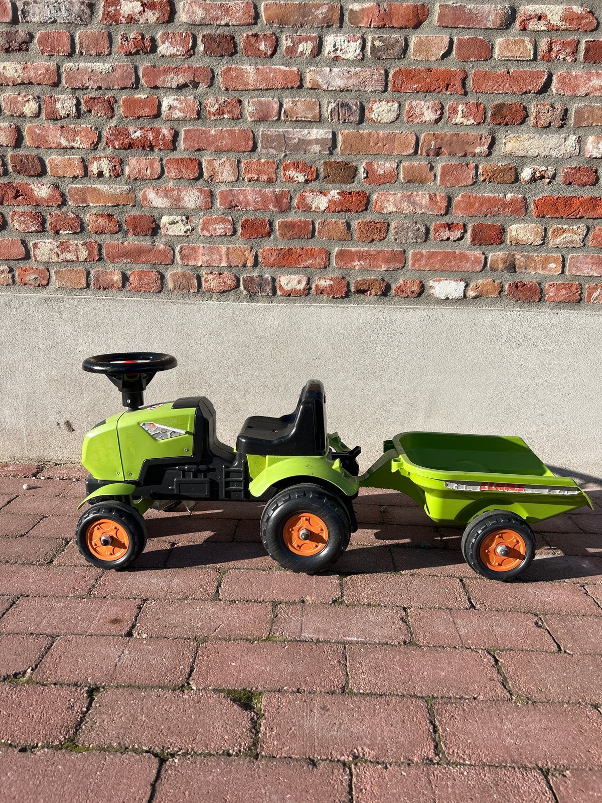 Stoere groene traptractor met aanhanger voor kinderen, Ophalen, Gebruikt, Trapvoertuig