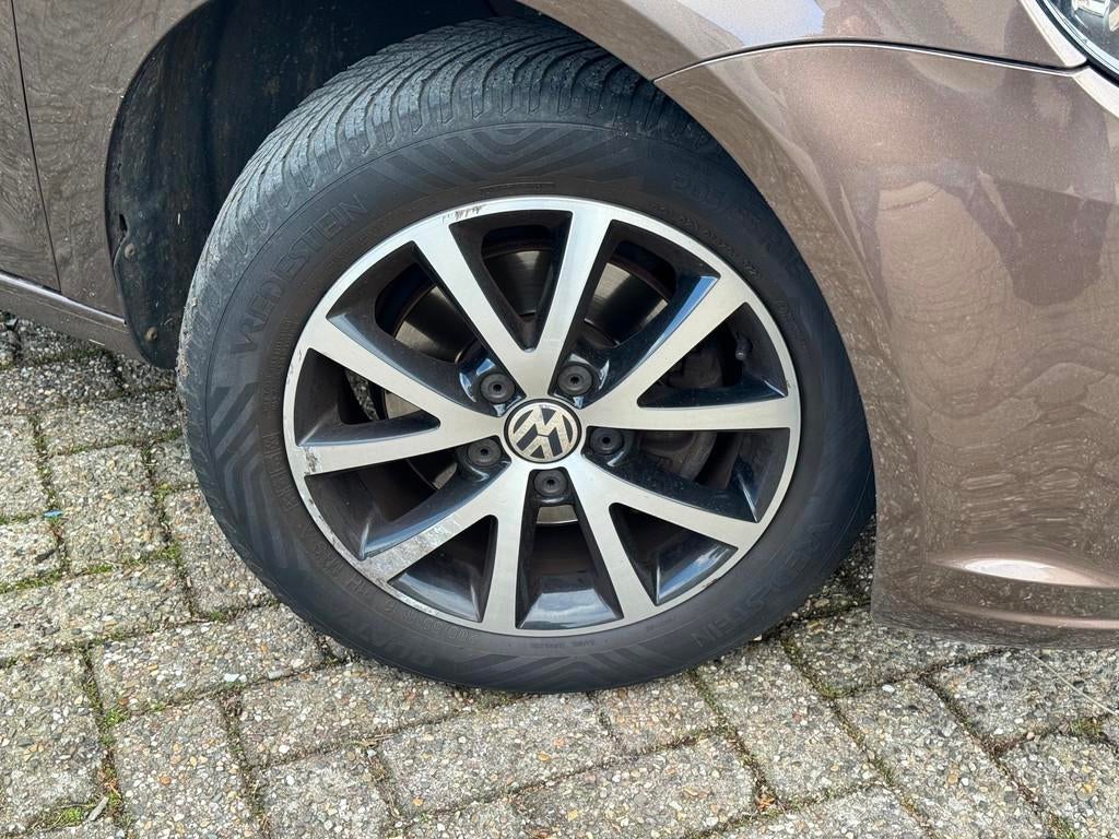 Volkswagen Touran 1.2 | TSI | BOEKJES | AIRCO | ELEKTRISCHE, Euro 5, 730 kg, Gebruikt, 4 cilinders